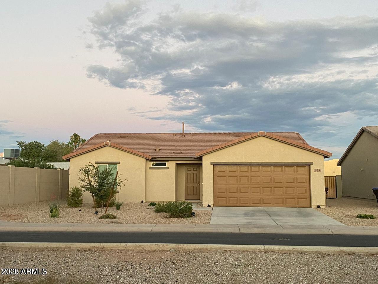 825 N Country Village Lane