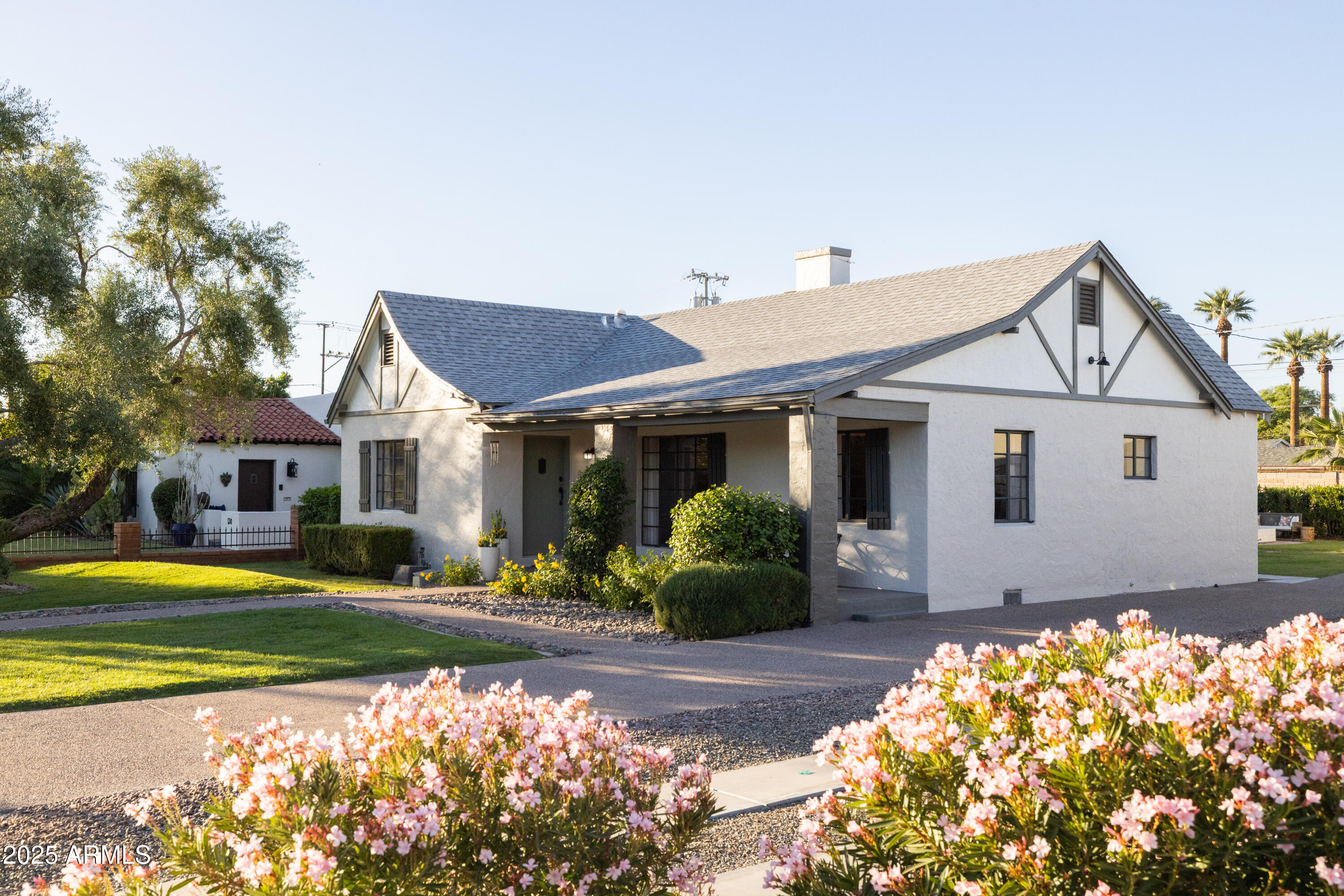 Homes for Sale in Queen Creek Arizona 4 126 W CORONADO Road