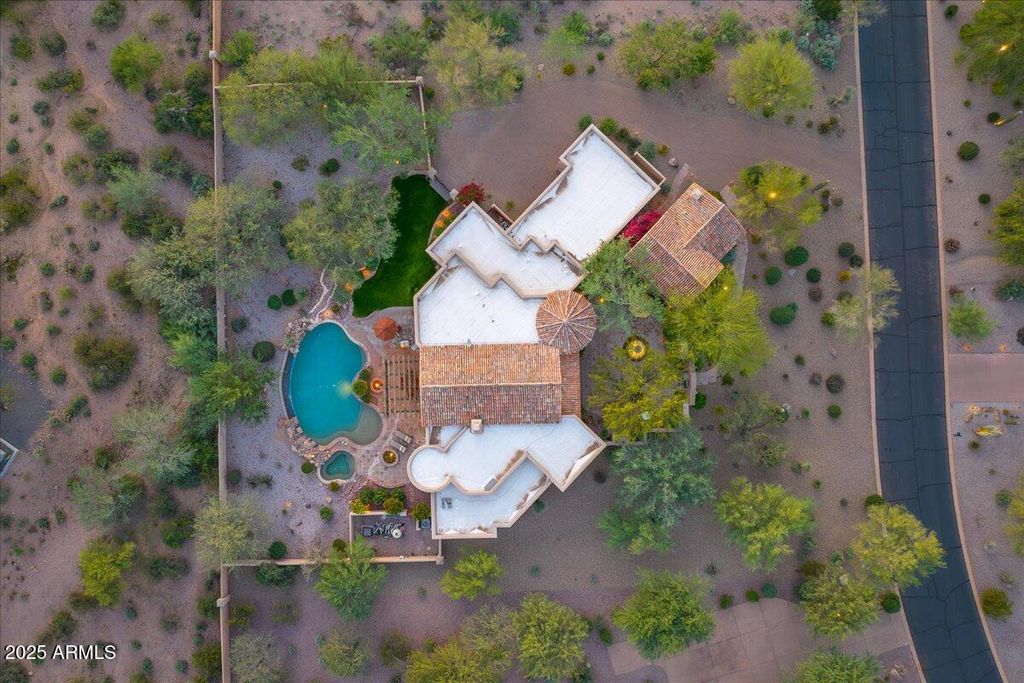 Photo of 6231 E Flat Iron Loop, Gold Canyon, AZ 85118 (MLS # 6944120)