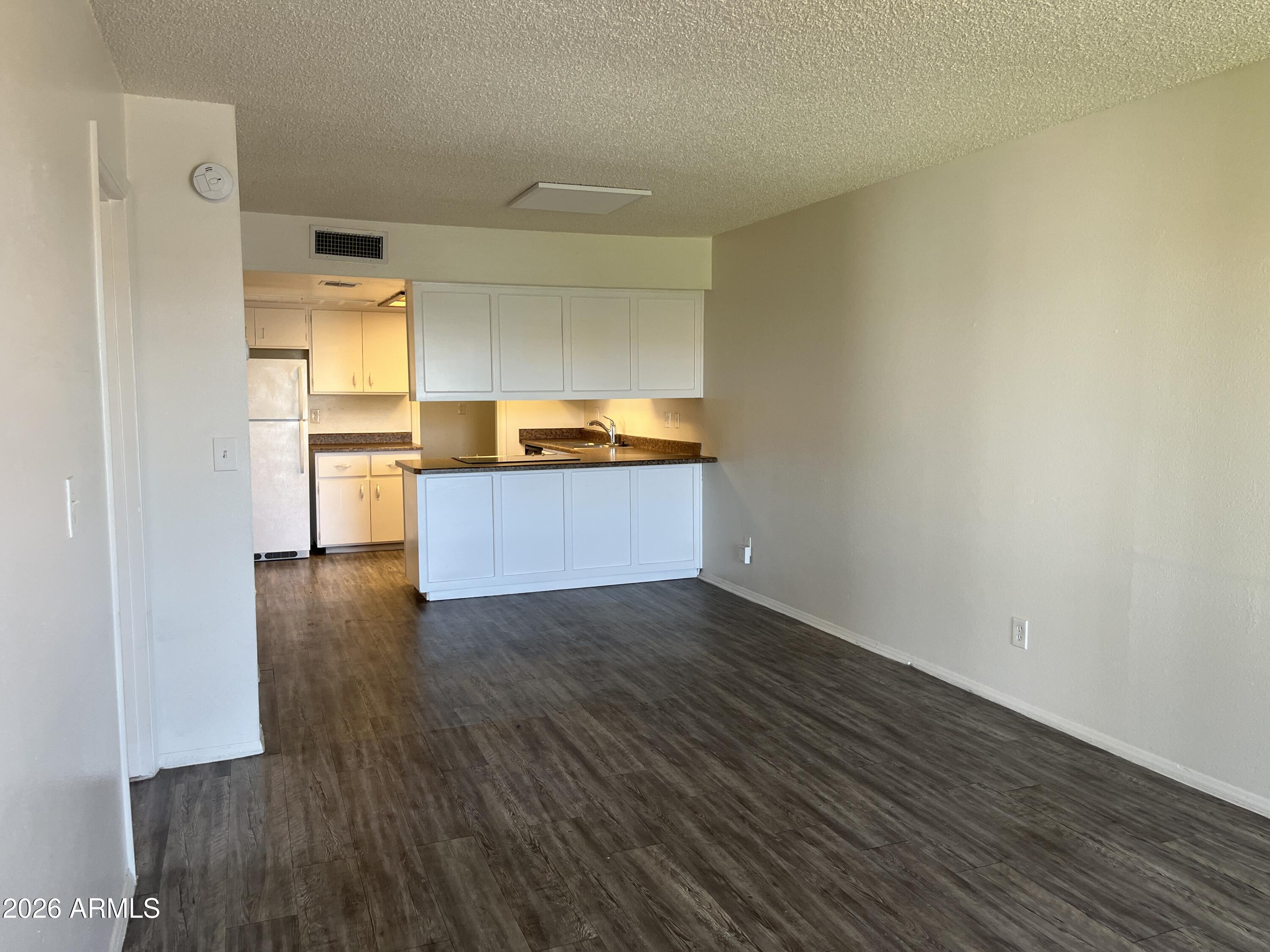 3034 E CICERO Street 202