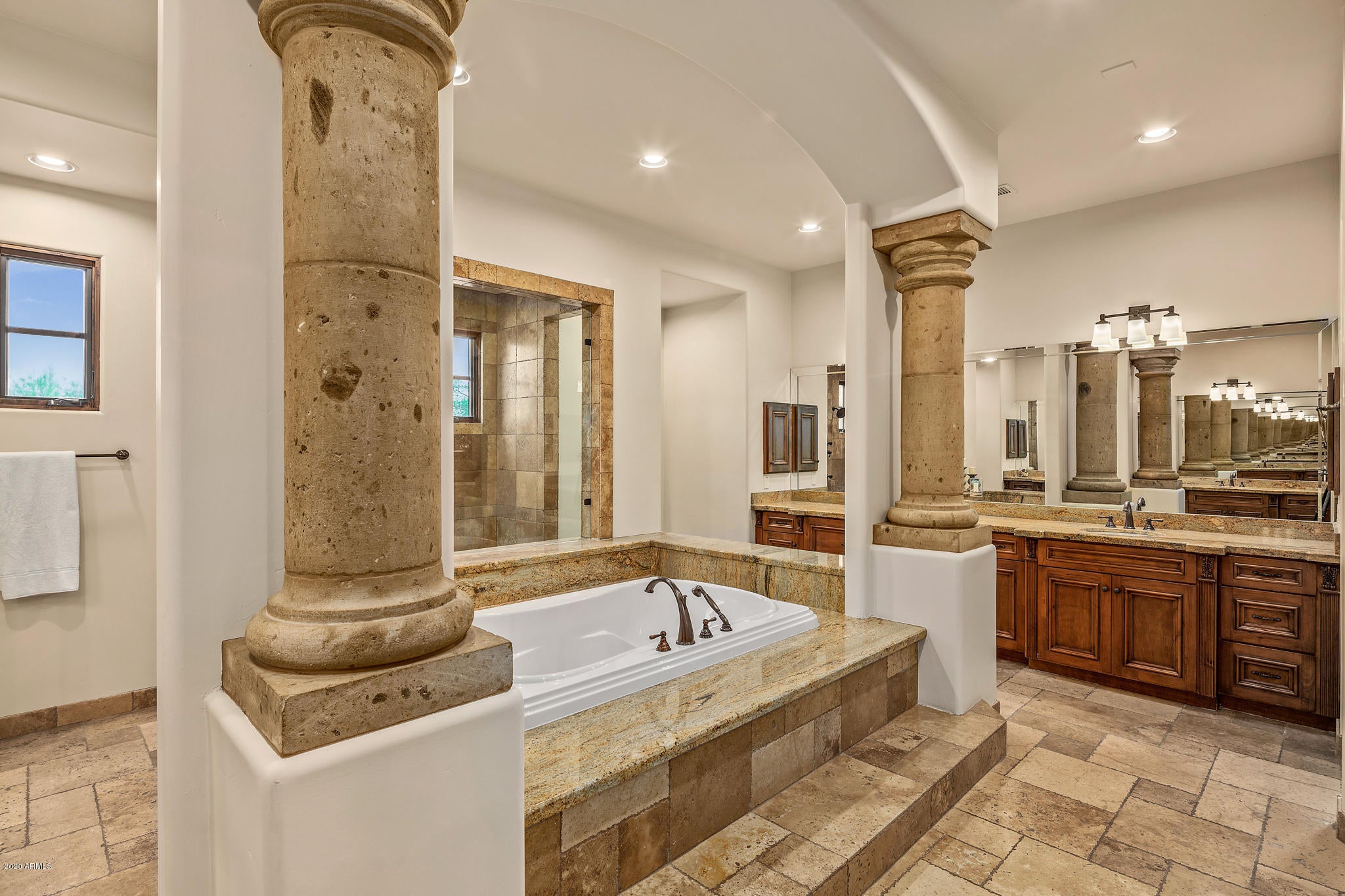 Mirabel Club - Residential