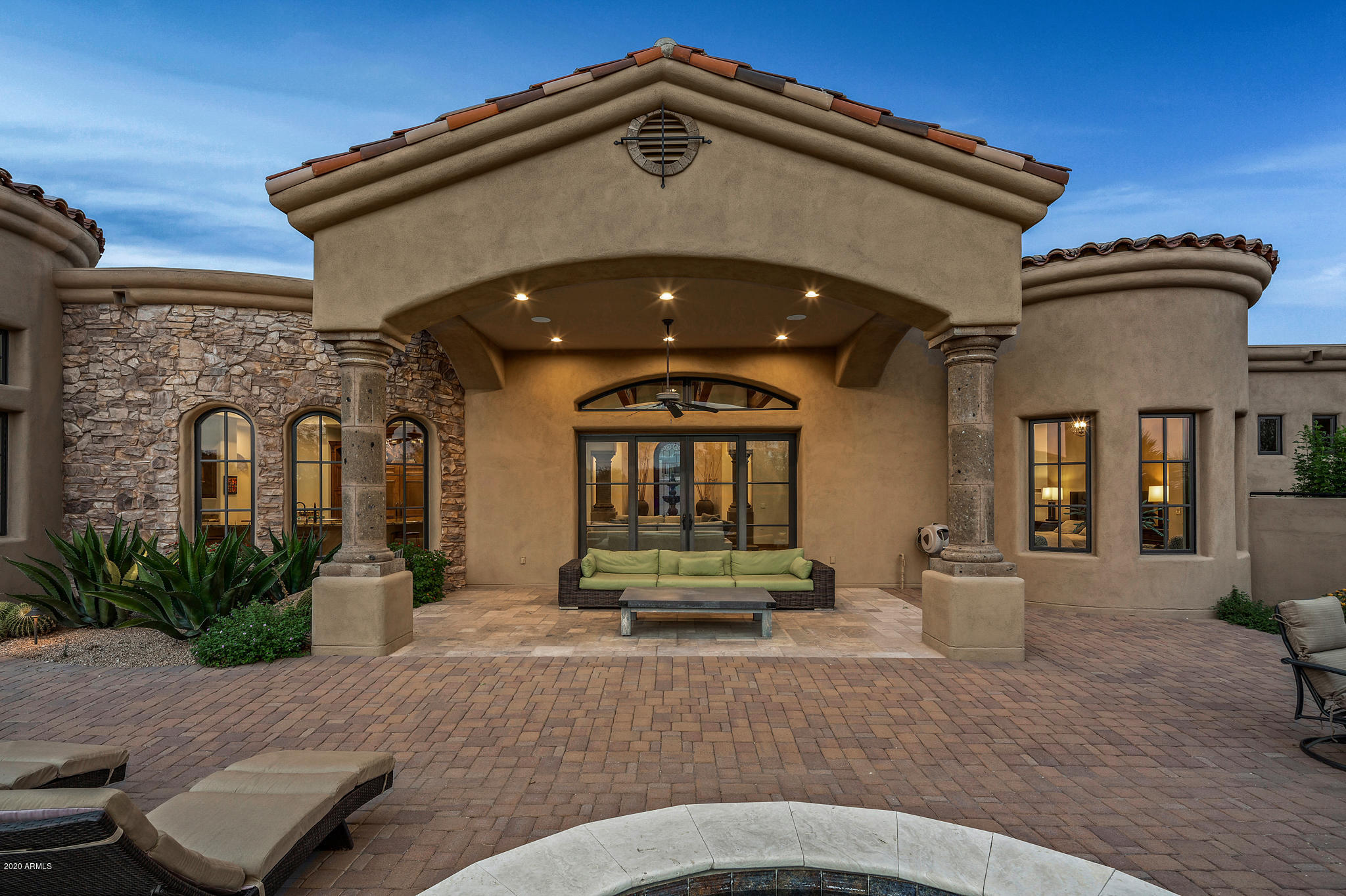 Mirabel Club - Residential
