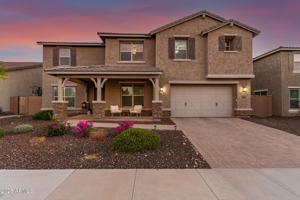Photo of 11843 W Nadine Way, Peoria, AZ 85383 (MLS # 6921115)