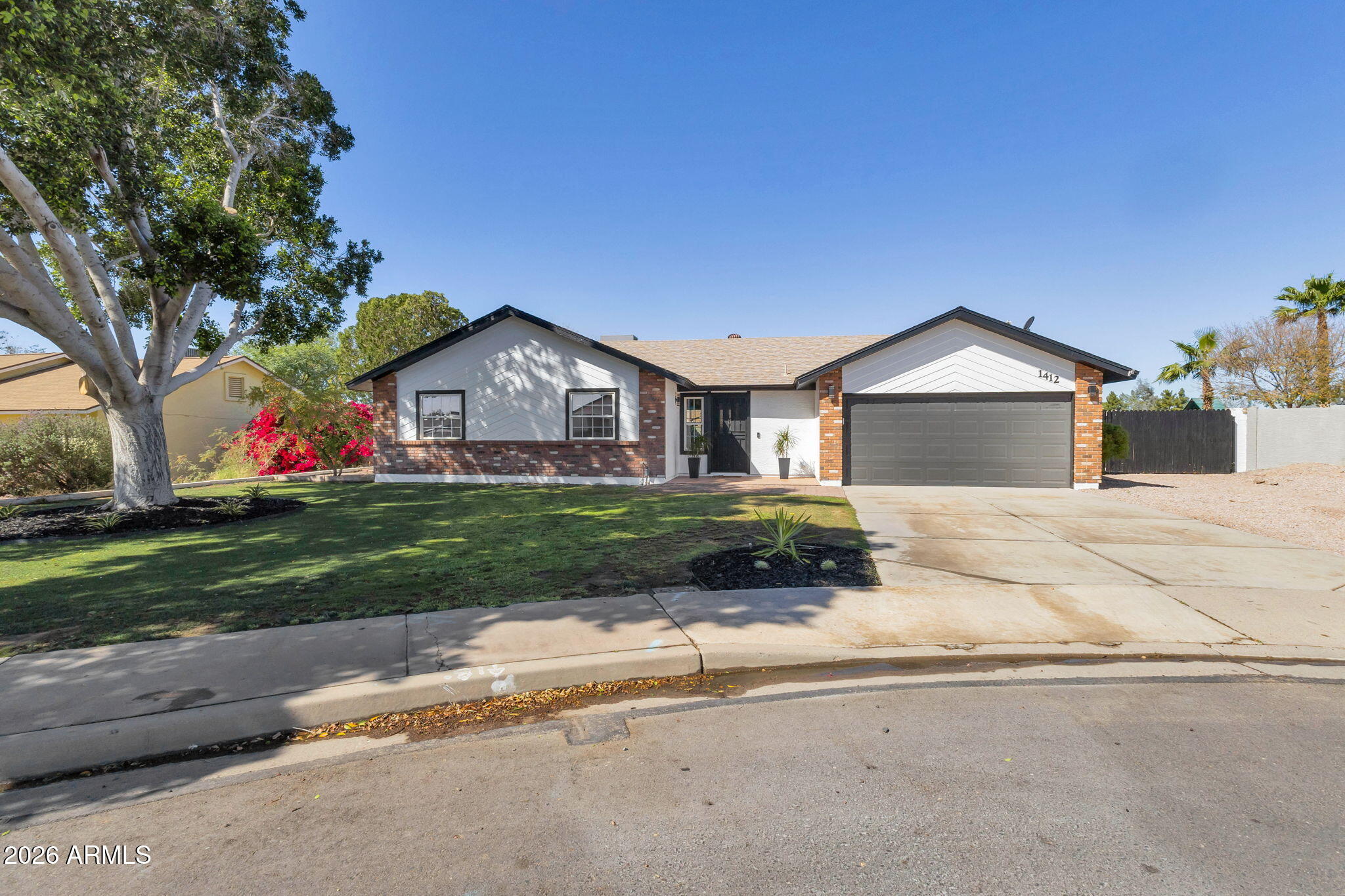 1412 N AUGUSTINE --