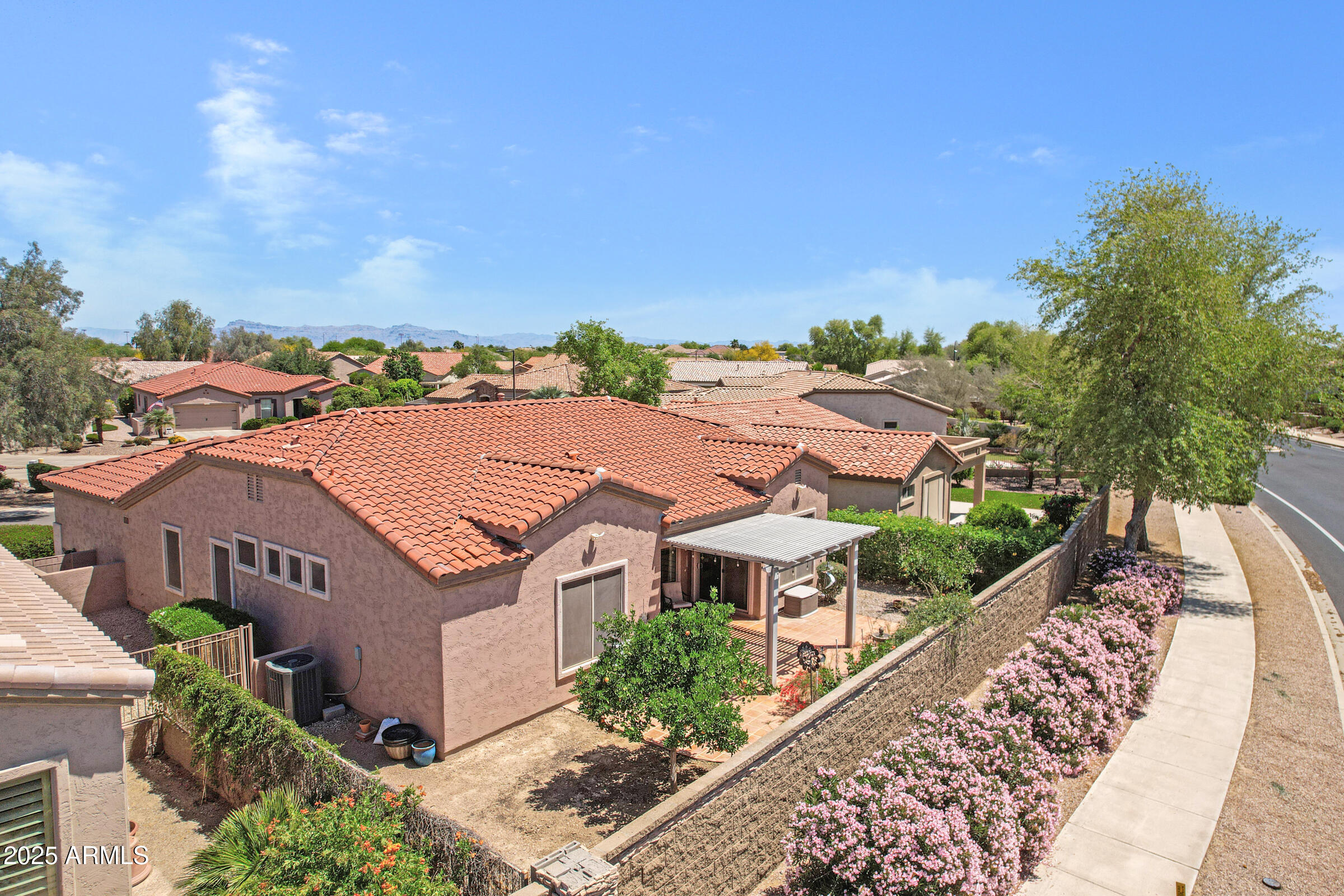 Gilbert, Arizona 85298, United States, 2 Bedrooms Bedrooms, ,2 BathroomsBathrooms,Residential,Pending,116590