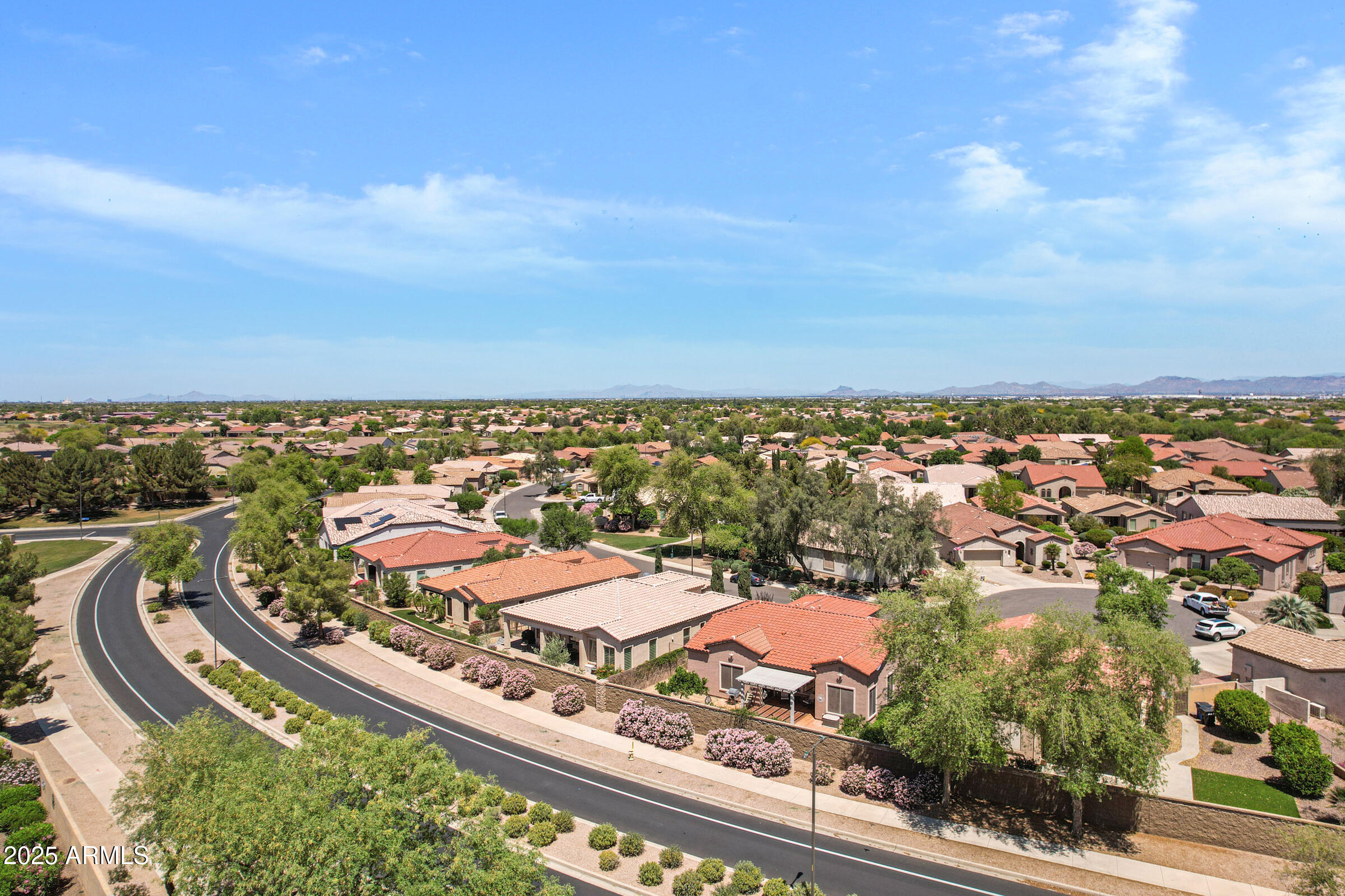 Gilbert, Arizona 85298, United States, 2 Bedrooms Bedrooms, ,2 BathroomsBathrooms,Residential,Pending,116590