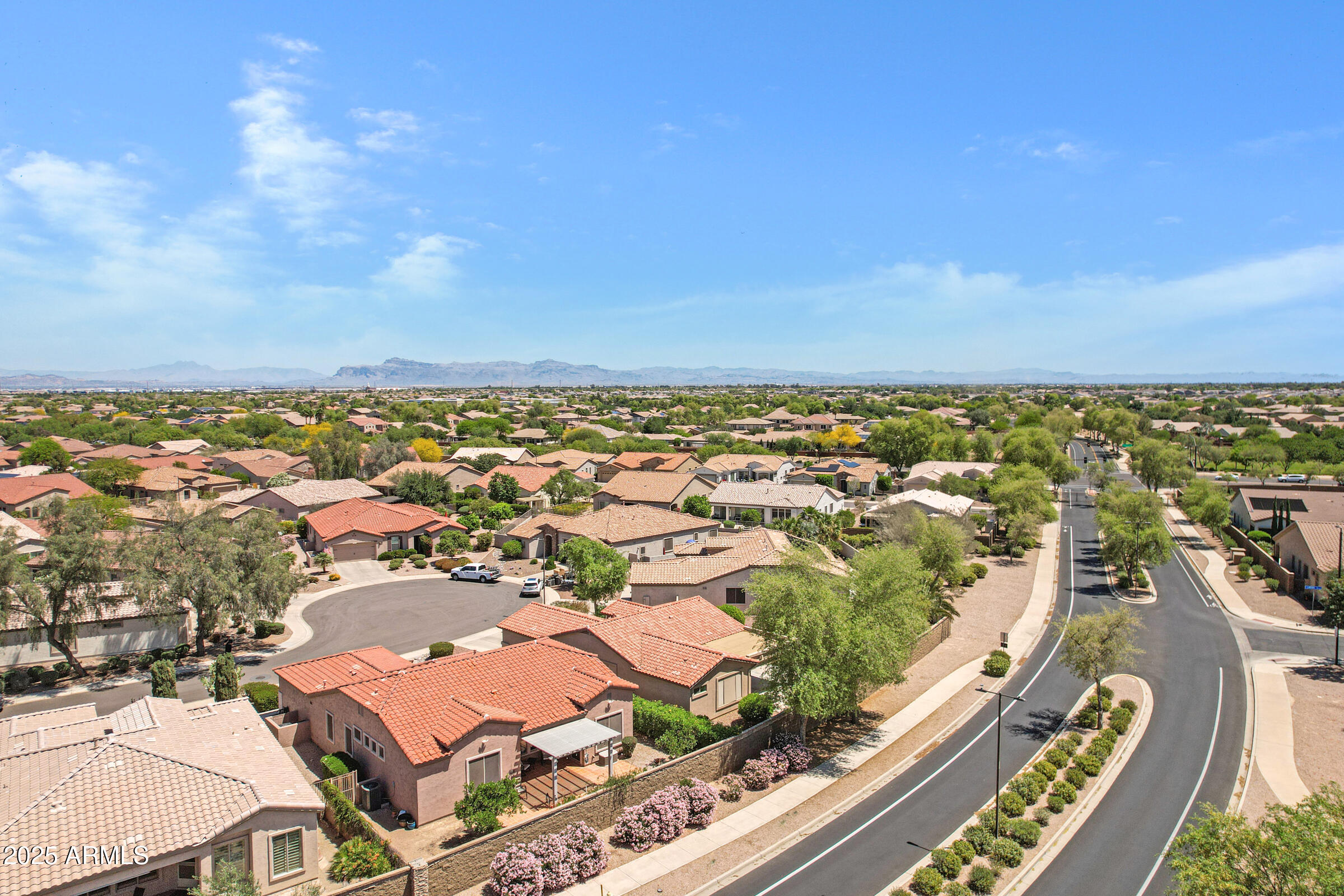 Gilbert, Arizona 85298, United States, 2 Bedrooms Bedrooms, ,2 BathroomsBathrooms,Residential,Pending,116590