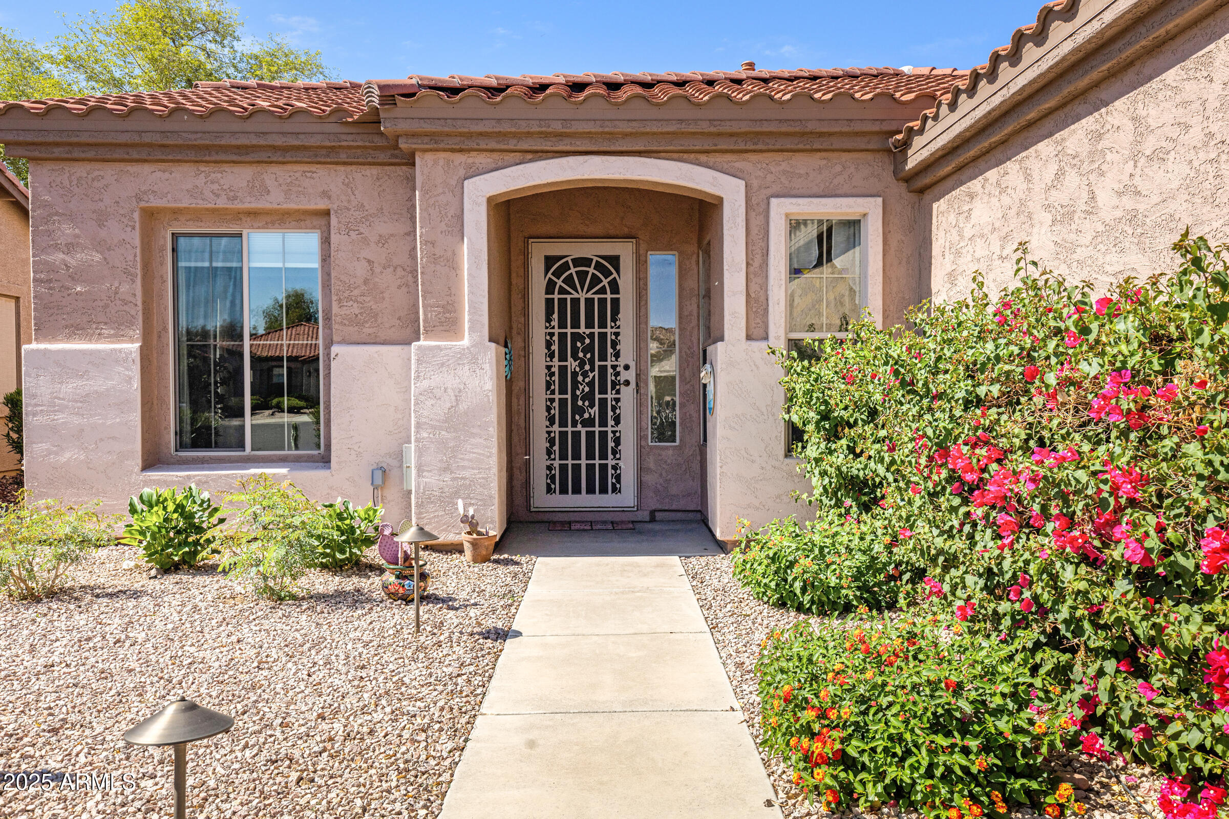 Gilbert, Arizona 85298, United States, 2 Bedrooms Bedrooms, ,2 BathroomsBathrooms,Residential,Pending,116590