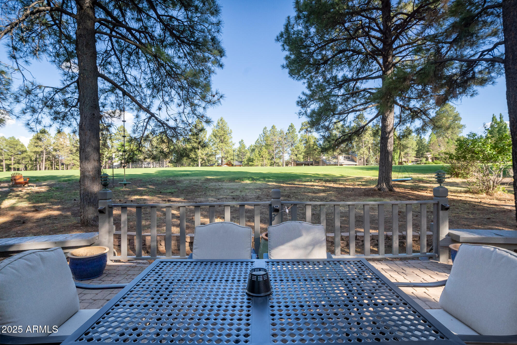 6005 N COUNTRY CLUB Drive