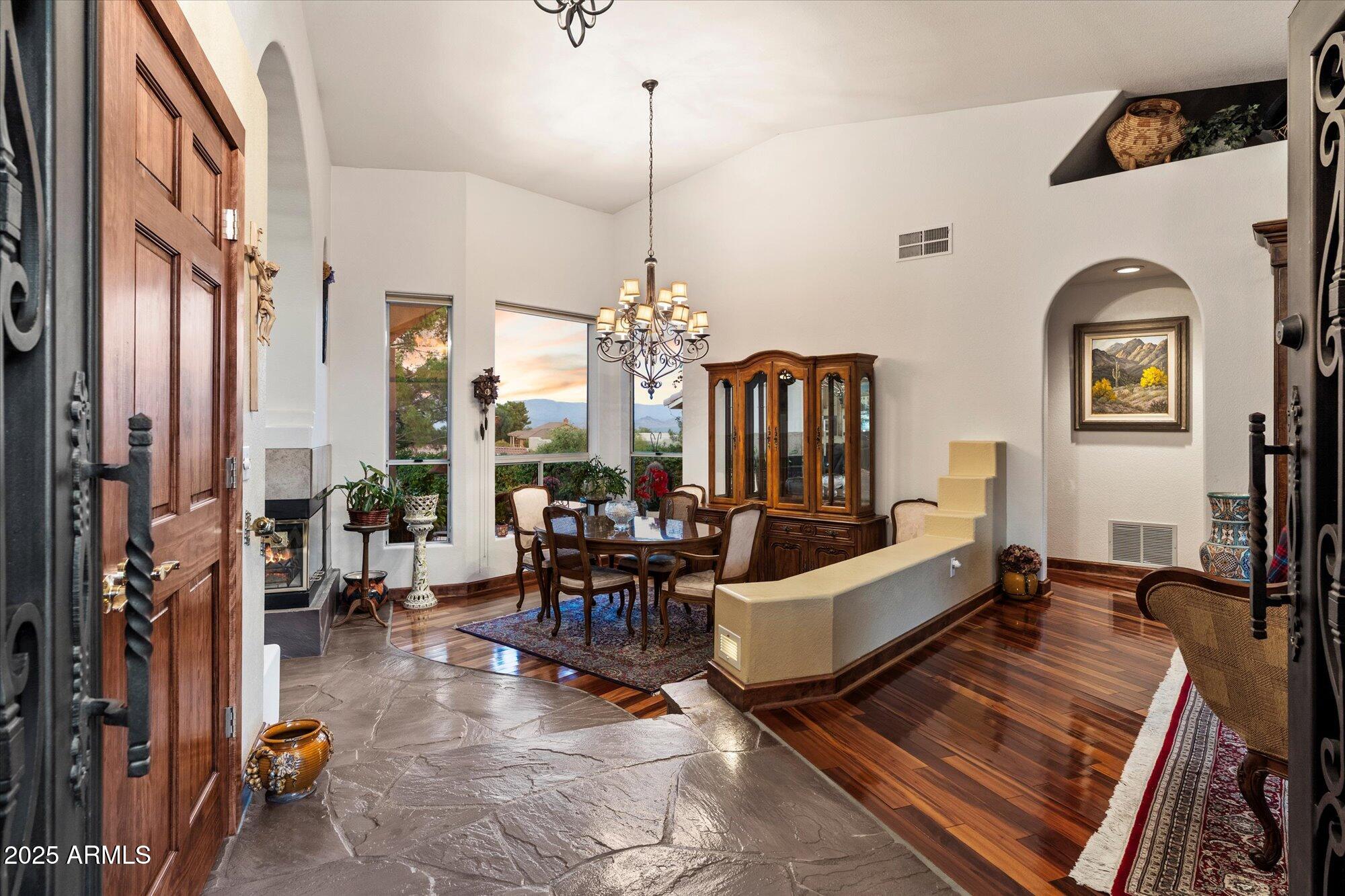 15608 E CHOLLA Drive