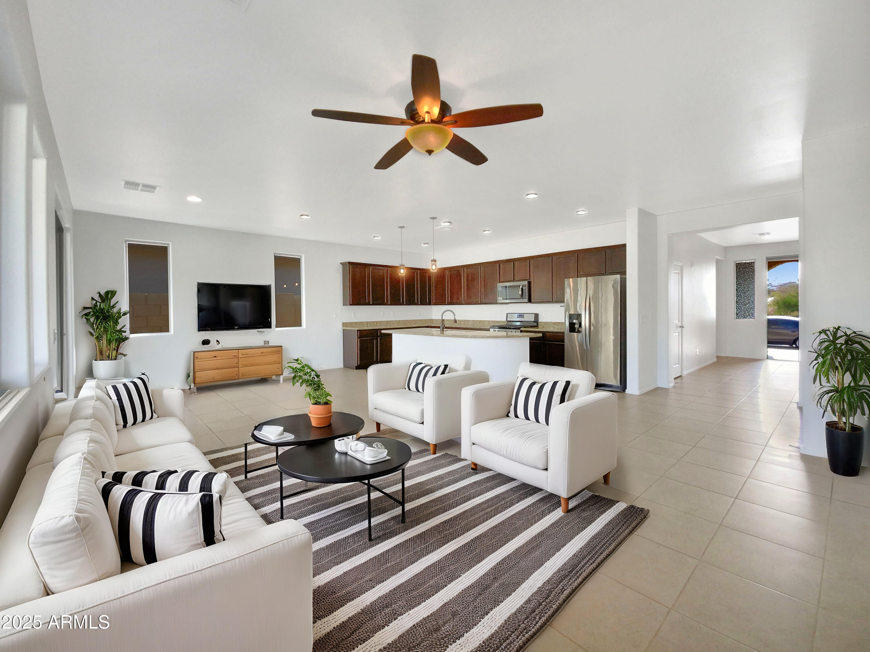22794 E VIA LAS BRISAS --