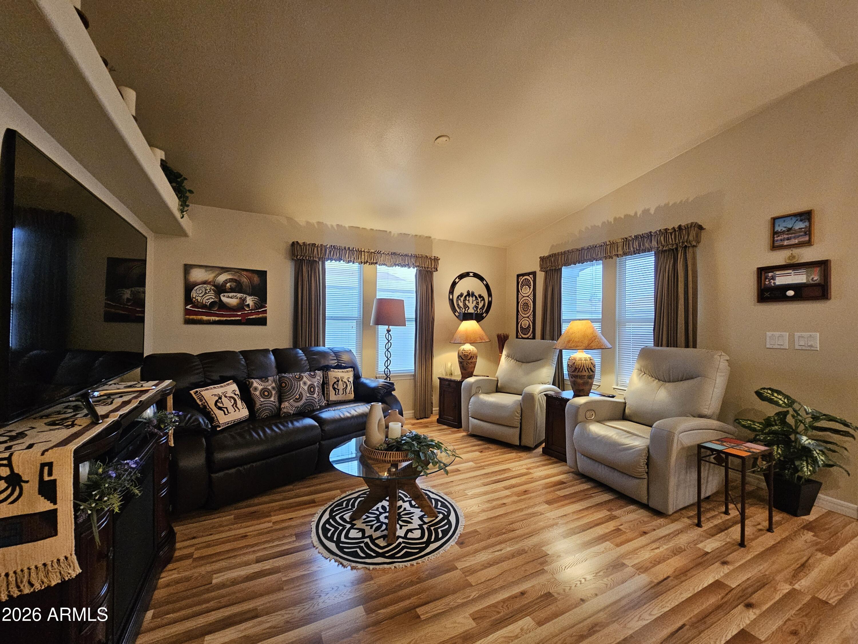 650 N Hawes Road 4411