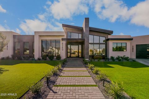 6260 S Key Biscayne Court Gilbert AZ 85298