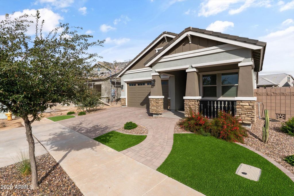 Photo of 20015 S 230th Place, Queen Creek, AZ 85142 (MLS # 6974992)