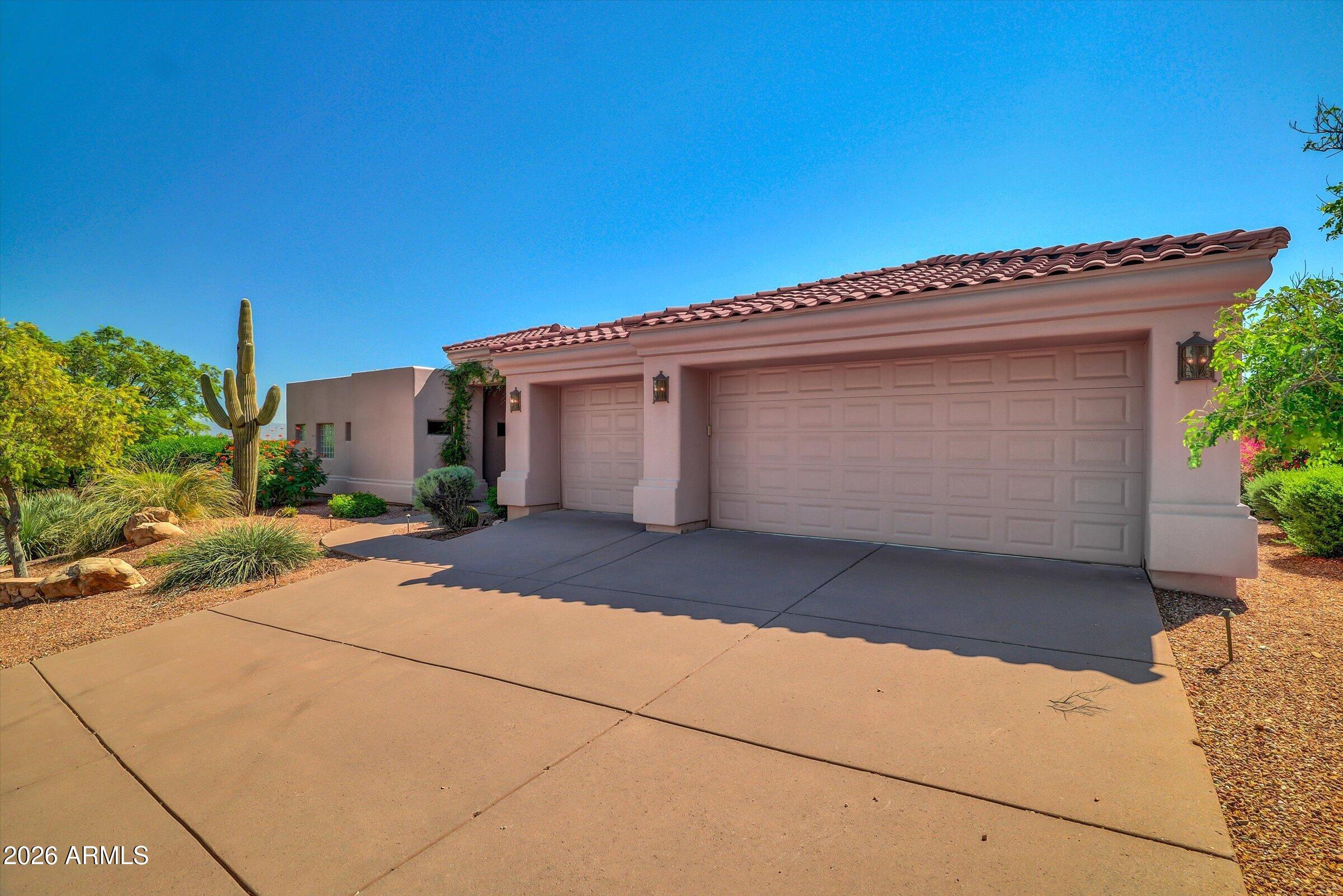 13615 N SUNSET Drive