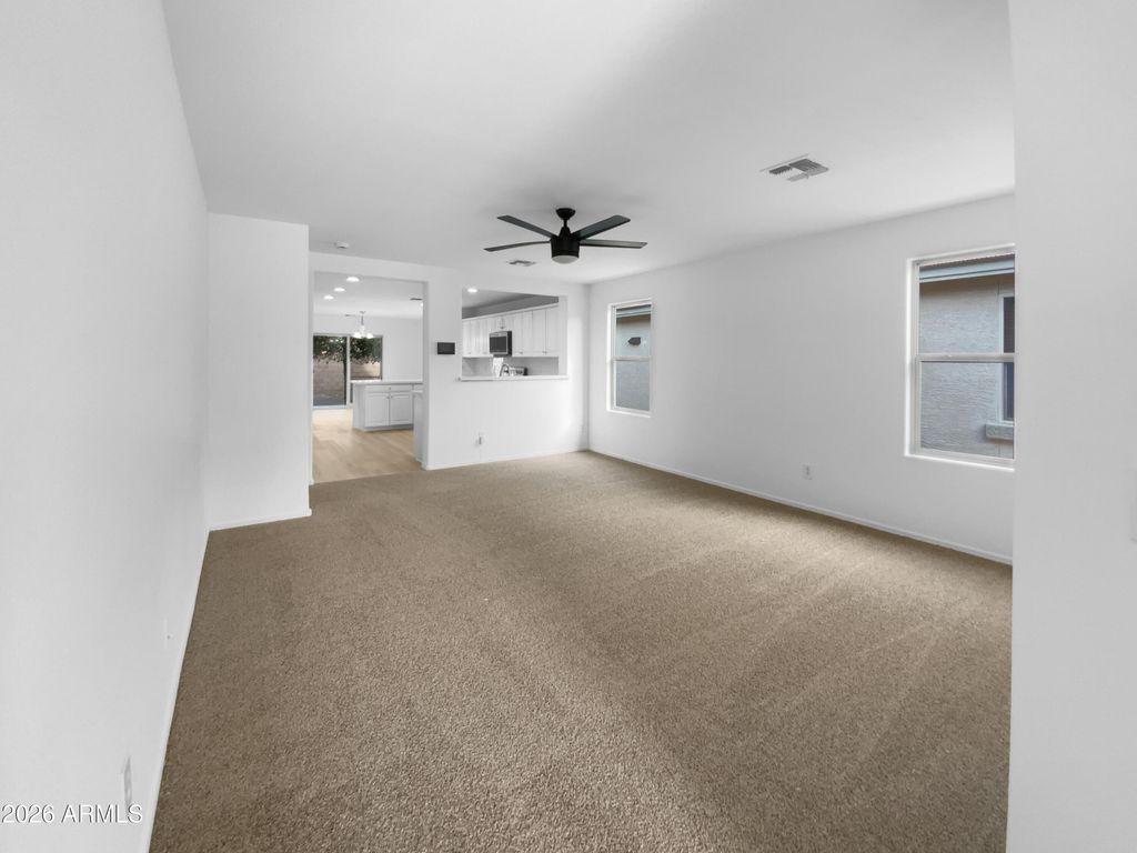 Photo of 946 E Leslie Avenue, San Tan Valley, AZ 85140 (MLS # 6963585)