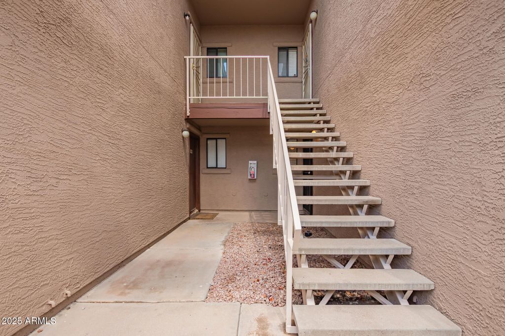 Photo of 5757 W Eugie Avenue #1040, Glendale, AZ 85304 (MLS # 6926494)