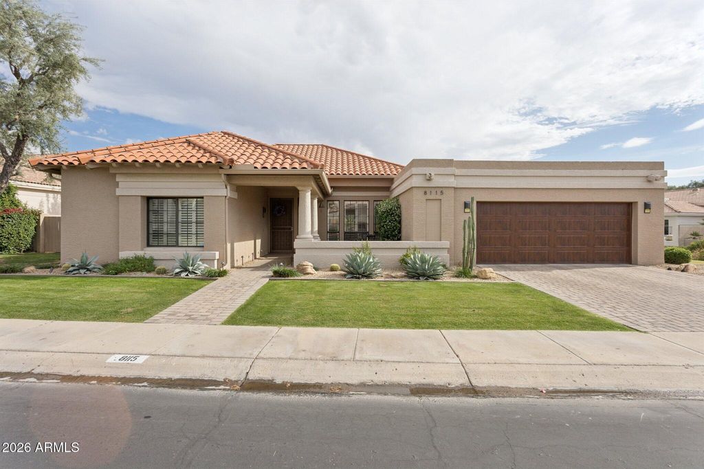 Photo of 8115 E Jenan Drive, Scottsdale, AZ 85260 (MLS # 7014415)
