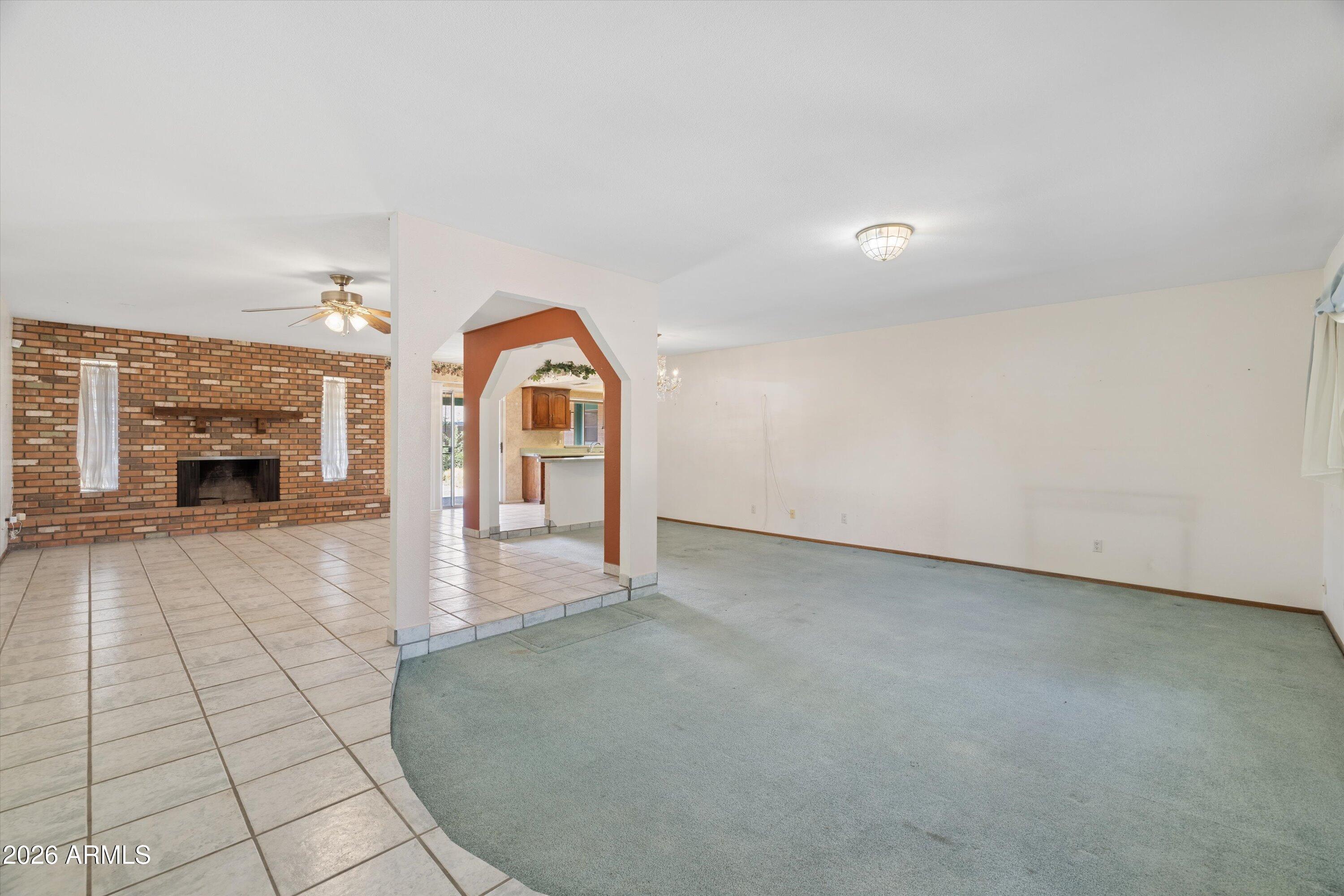 5209 W LAS PALMARITAS Drive