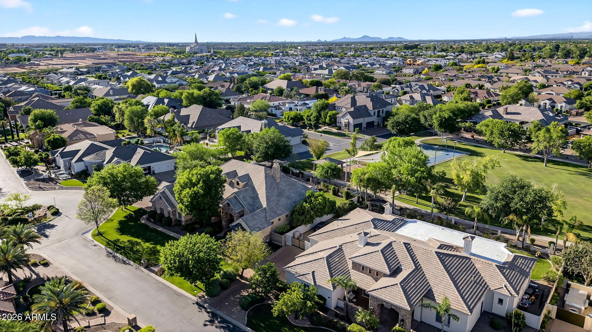 WHITEWING AT HIGLEY - Residential