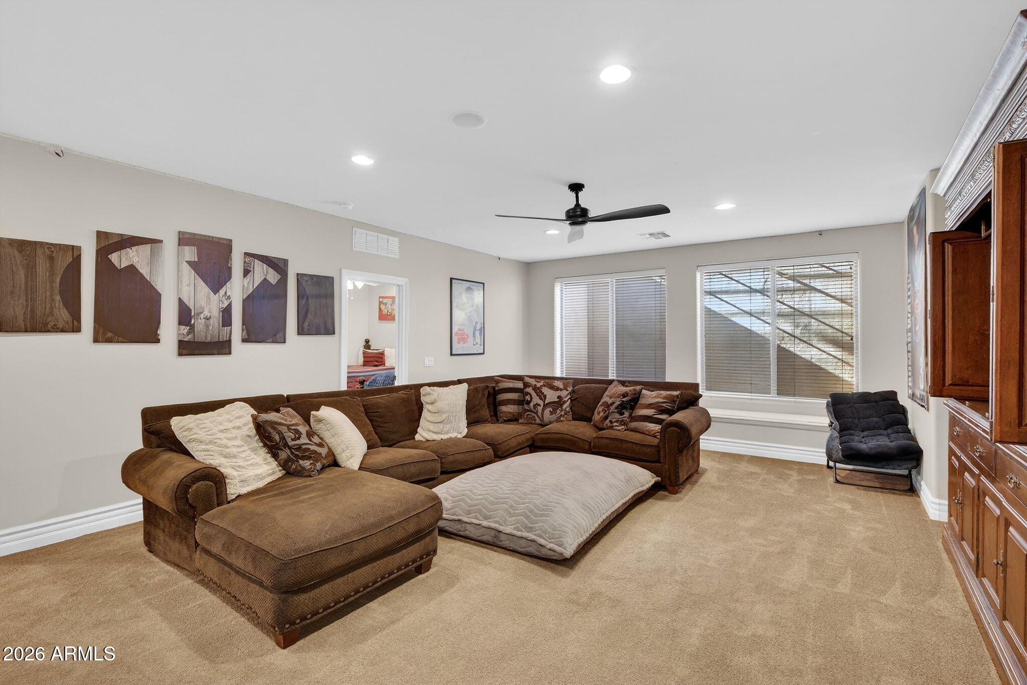 WHITEWING AT HIGLEY - Residential