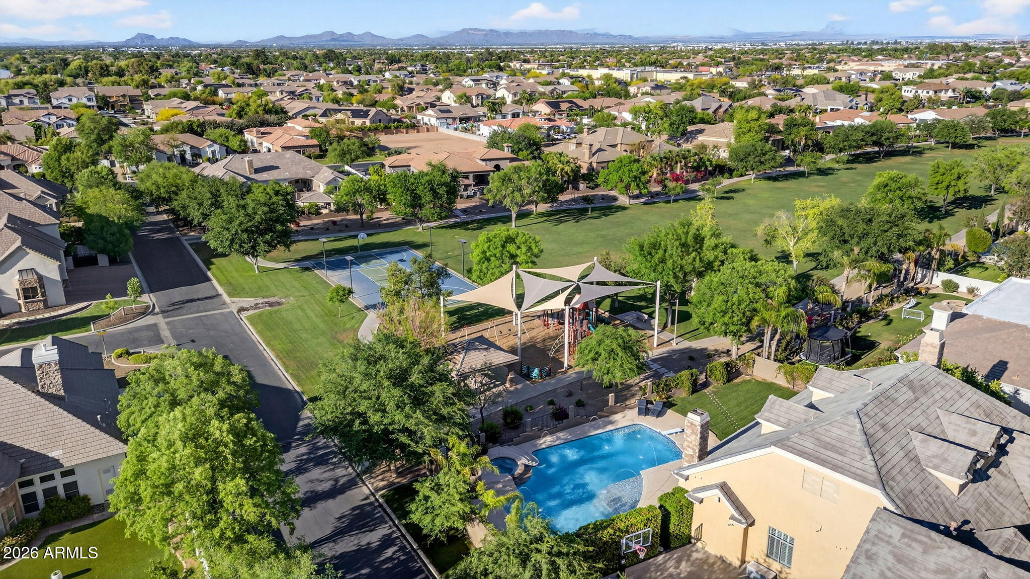 WHITEWING AT HIGLEY - Residential