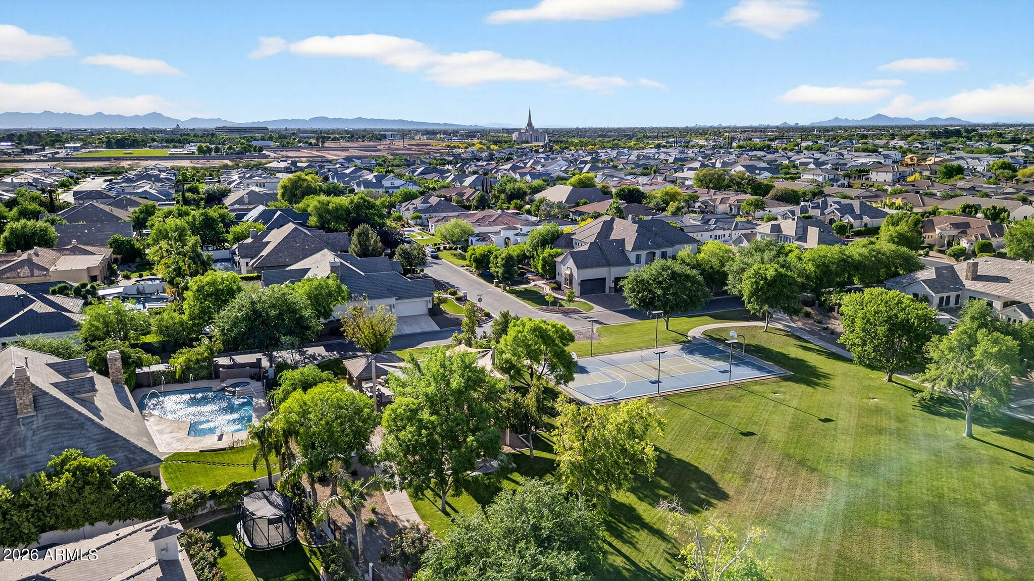 WHITEWING AT HIGLEY - Residential