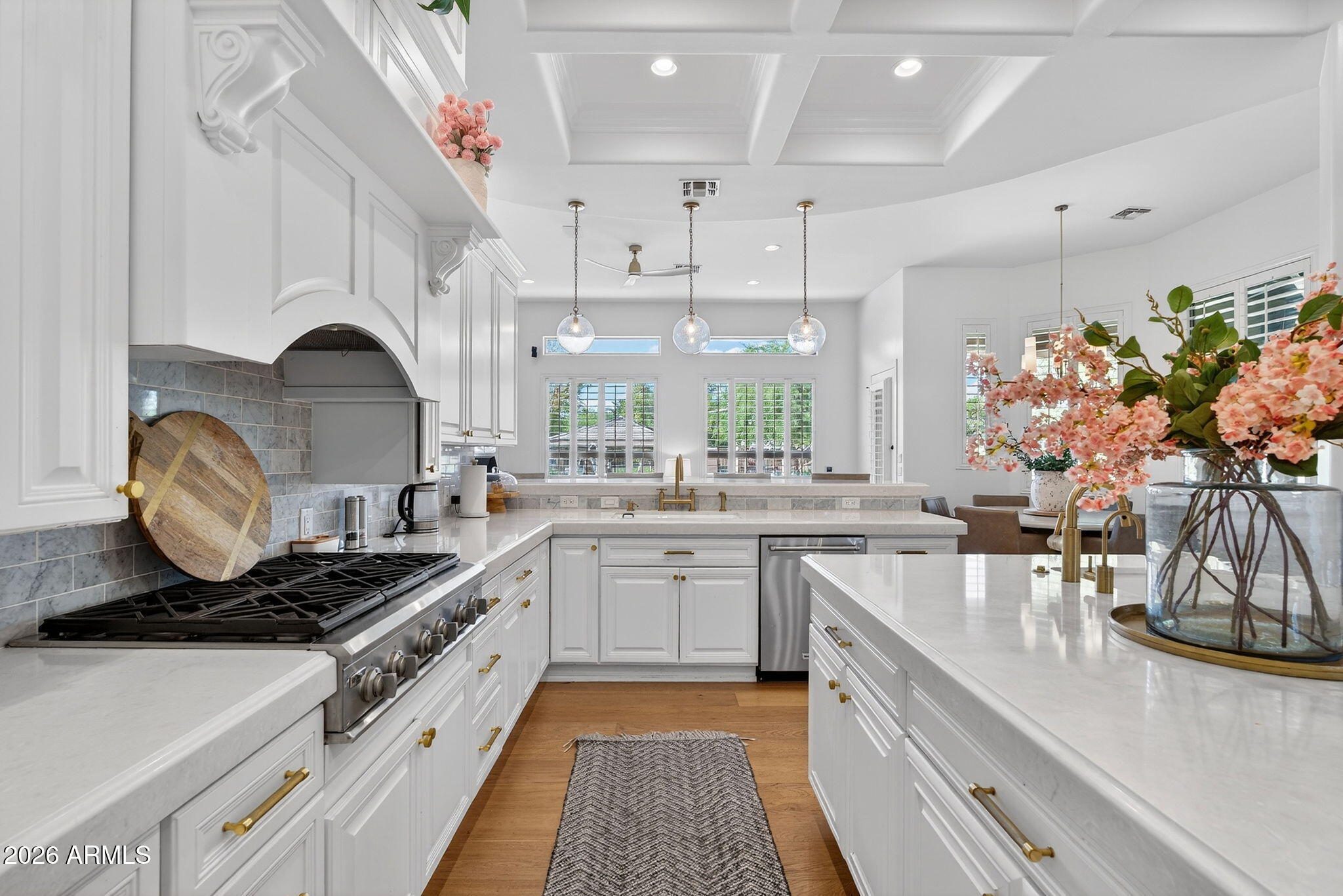 WHITEWING AT HIGLEY - Residential