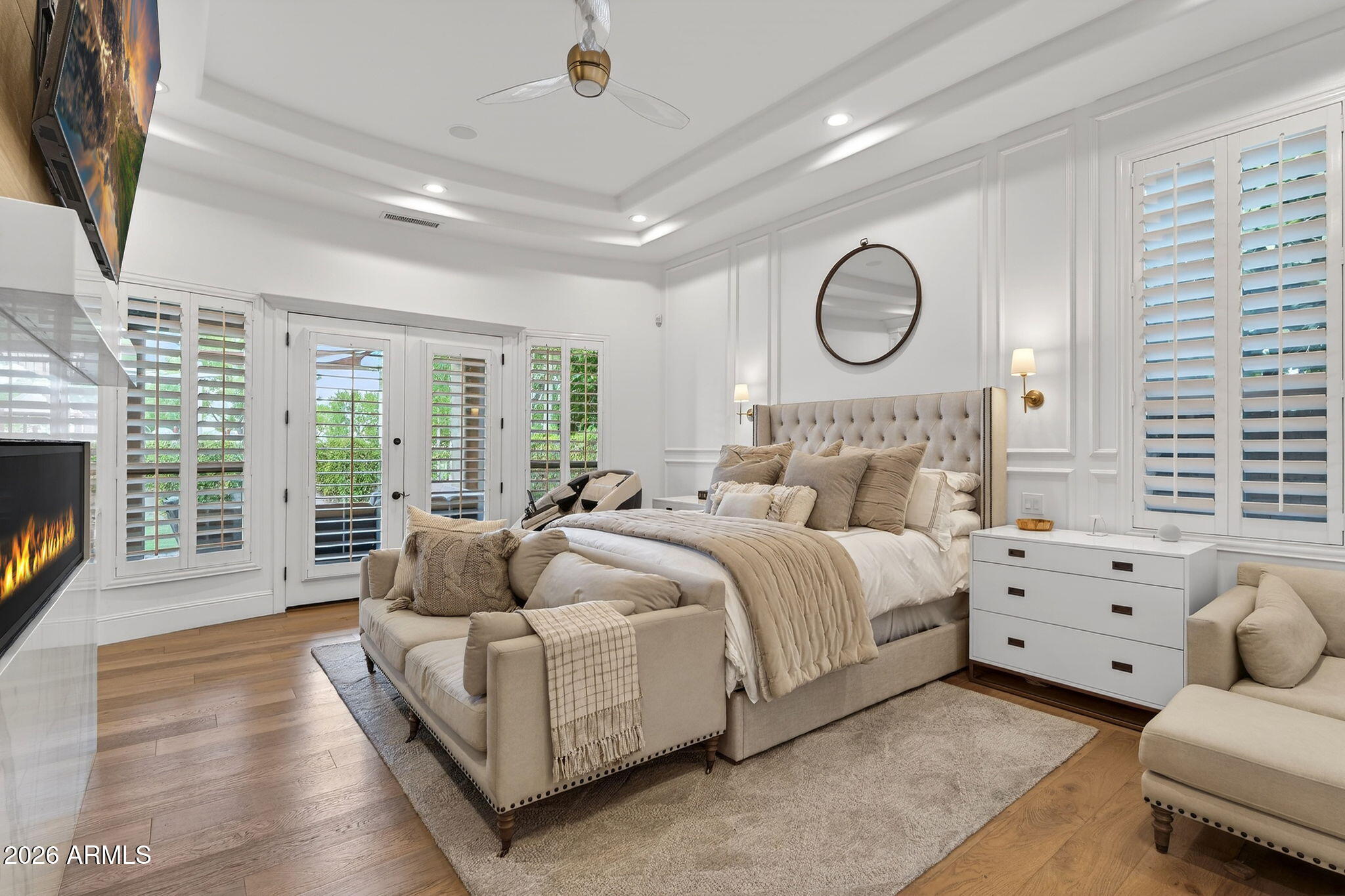 WHITEWING AT HIGLEY - Residential