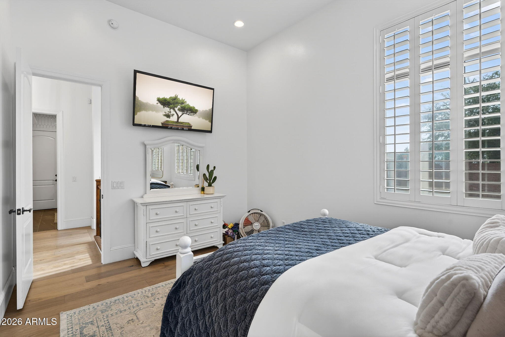 WHITEWING AT HIGLEY - Residential