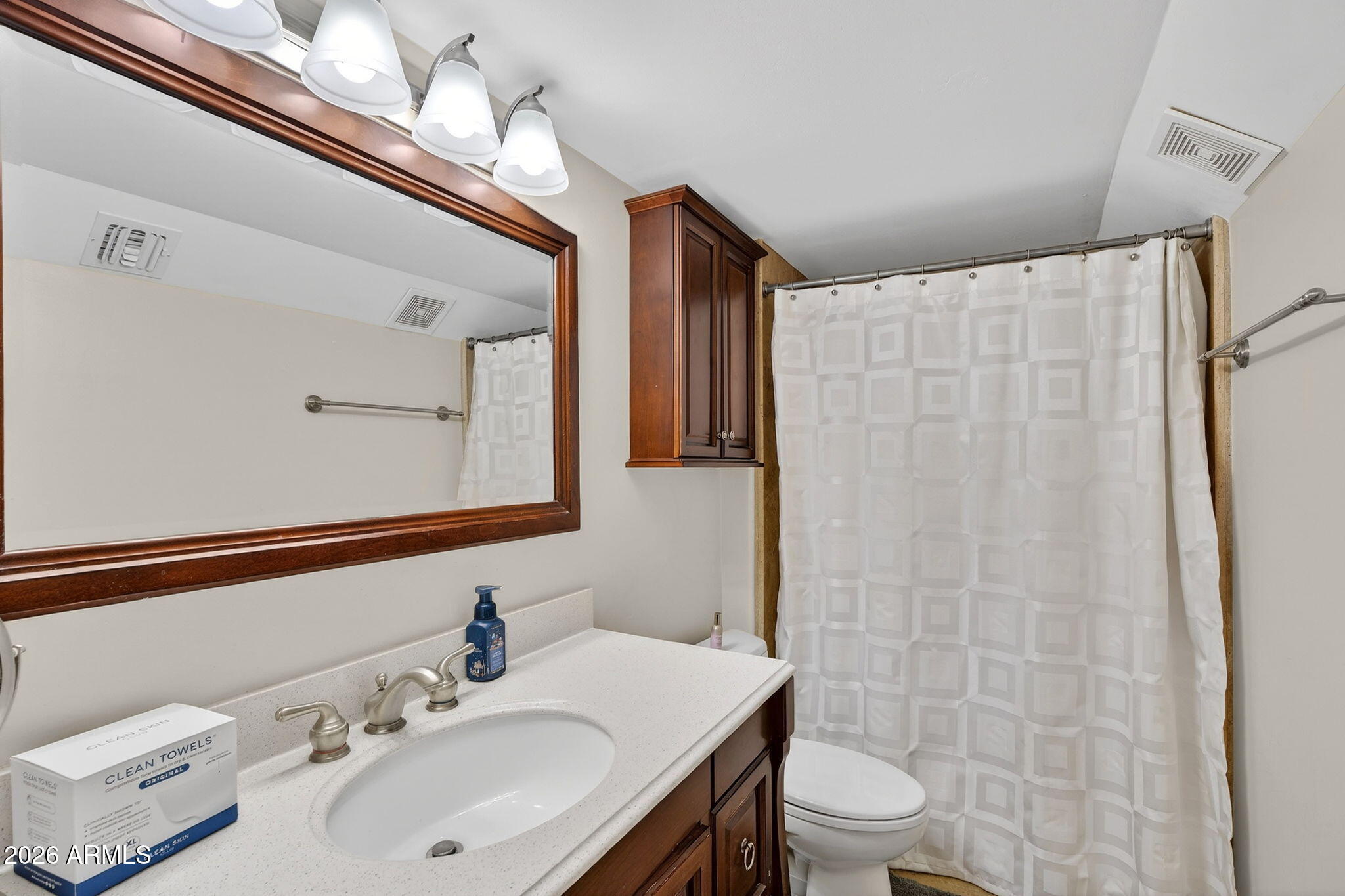 WHITEWING AT HIGLEY - Residential