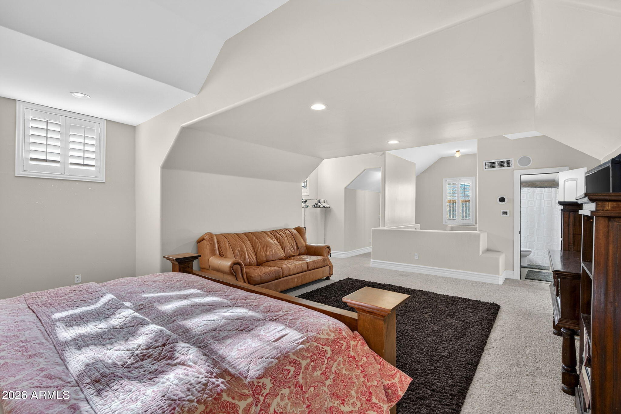 WHITEWING AT HIGLEY - Residential