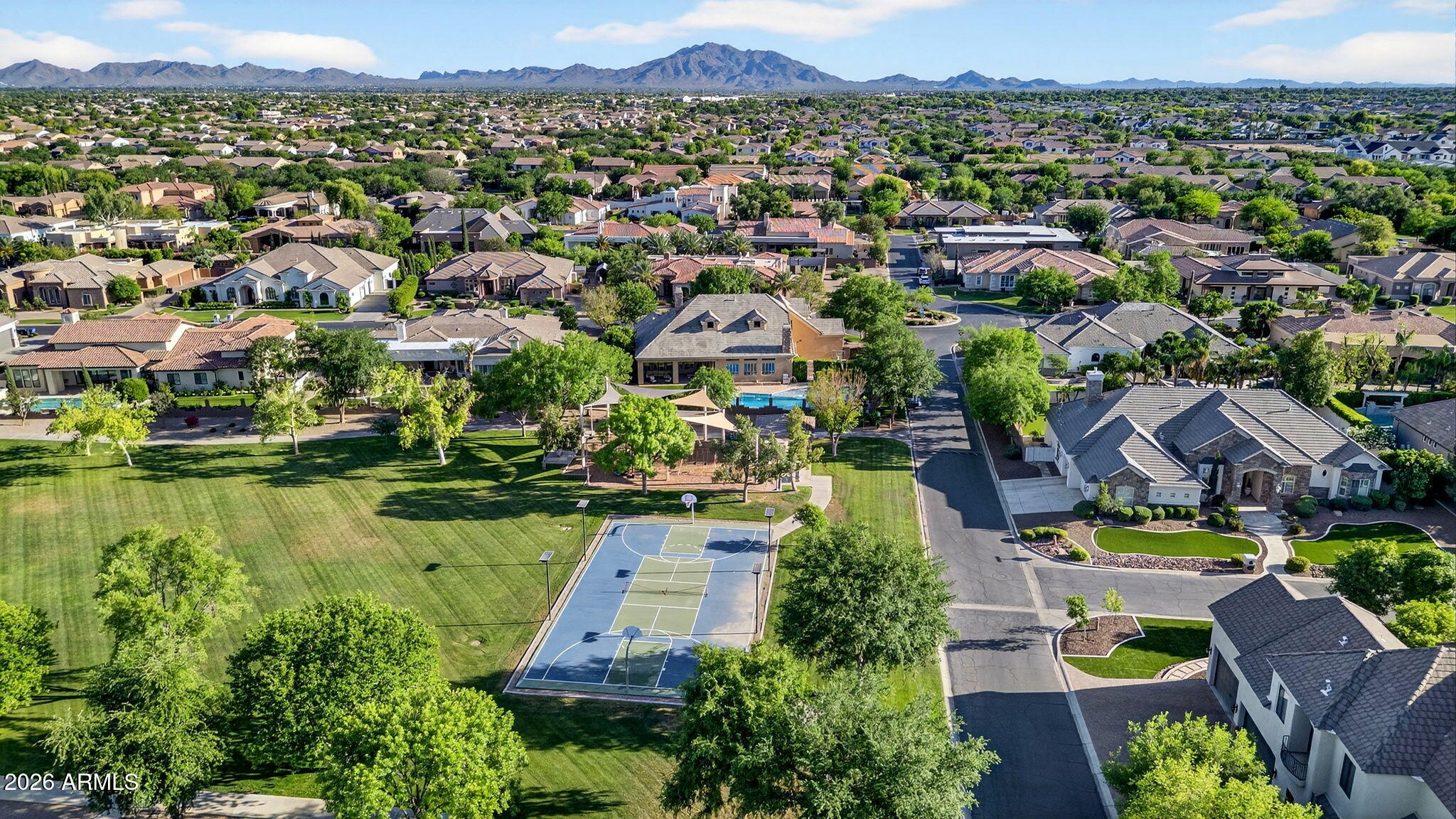 WHITEWING AT HIGLEY - Residential