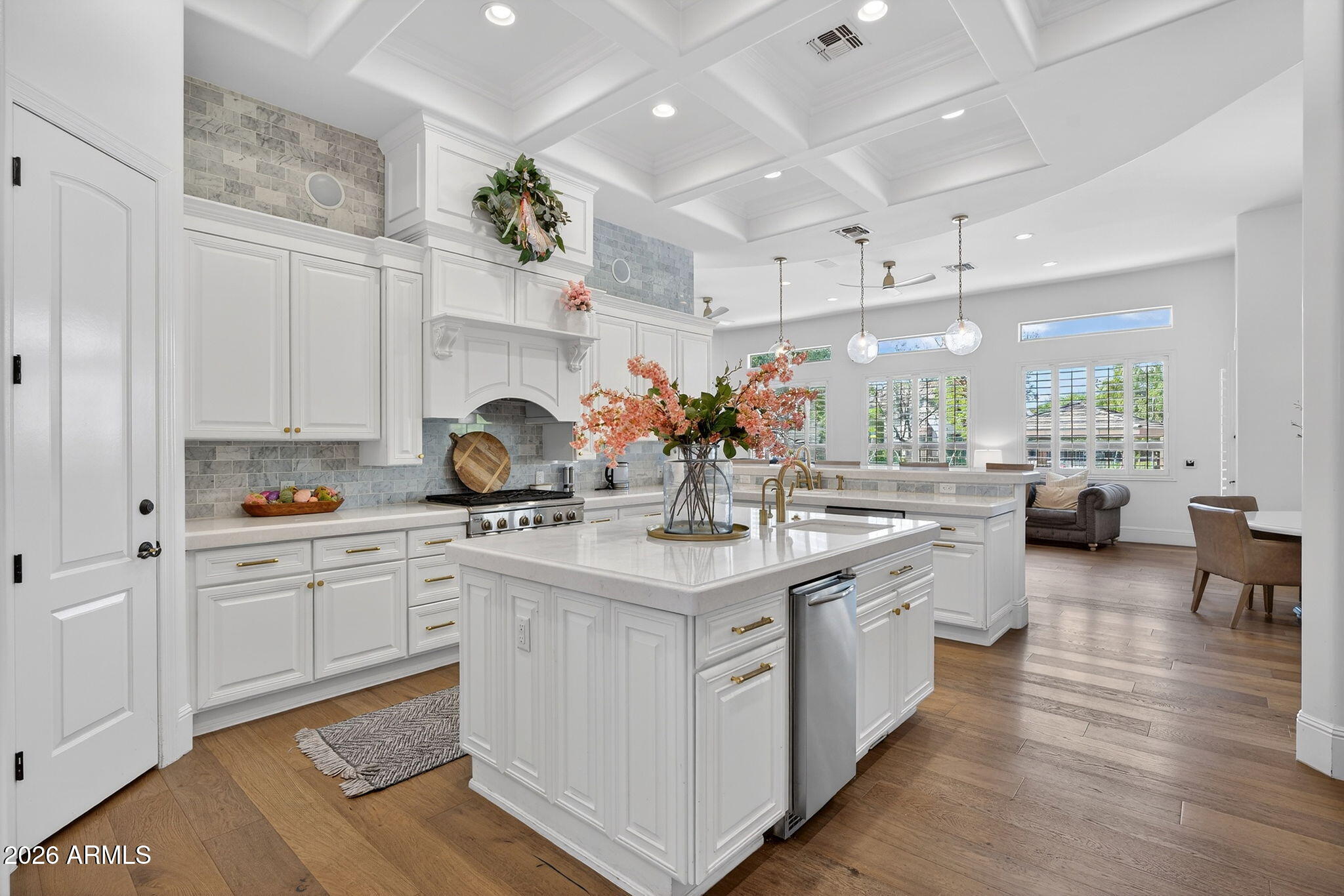 WHITEWING AT HIGLEY - Residential