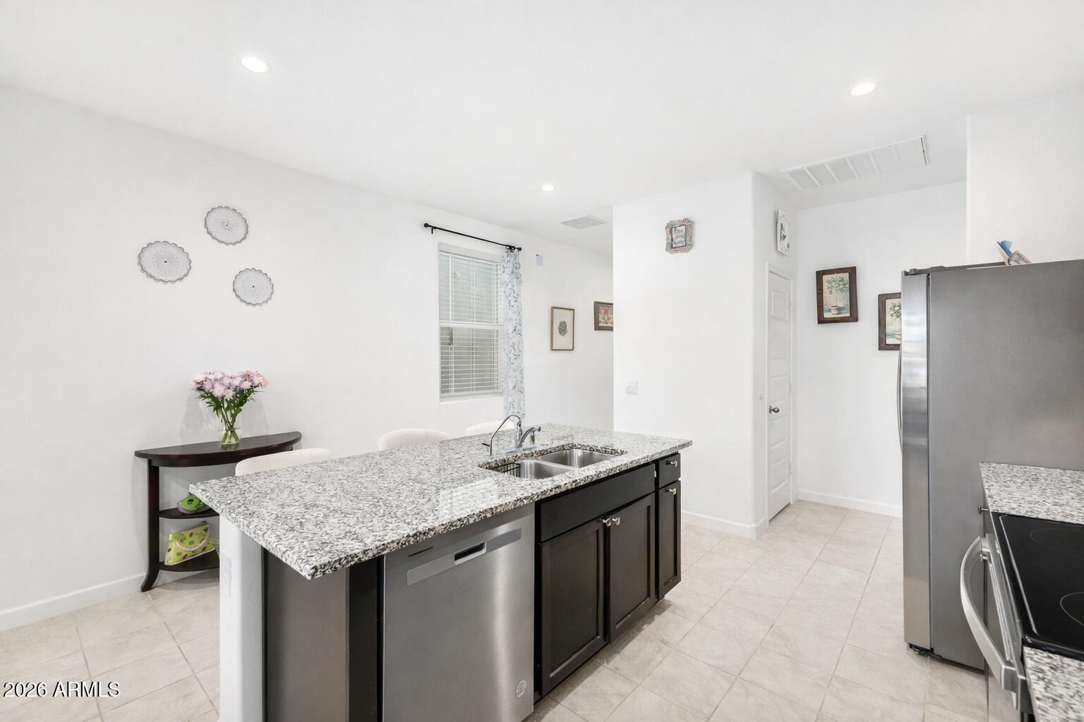 10172 S HOLANDES Drive