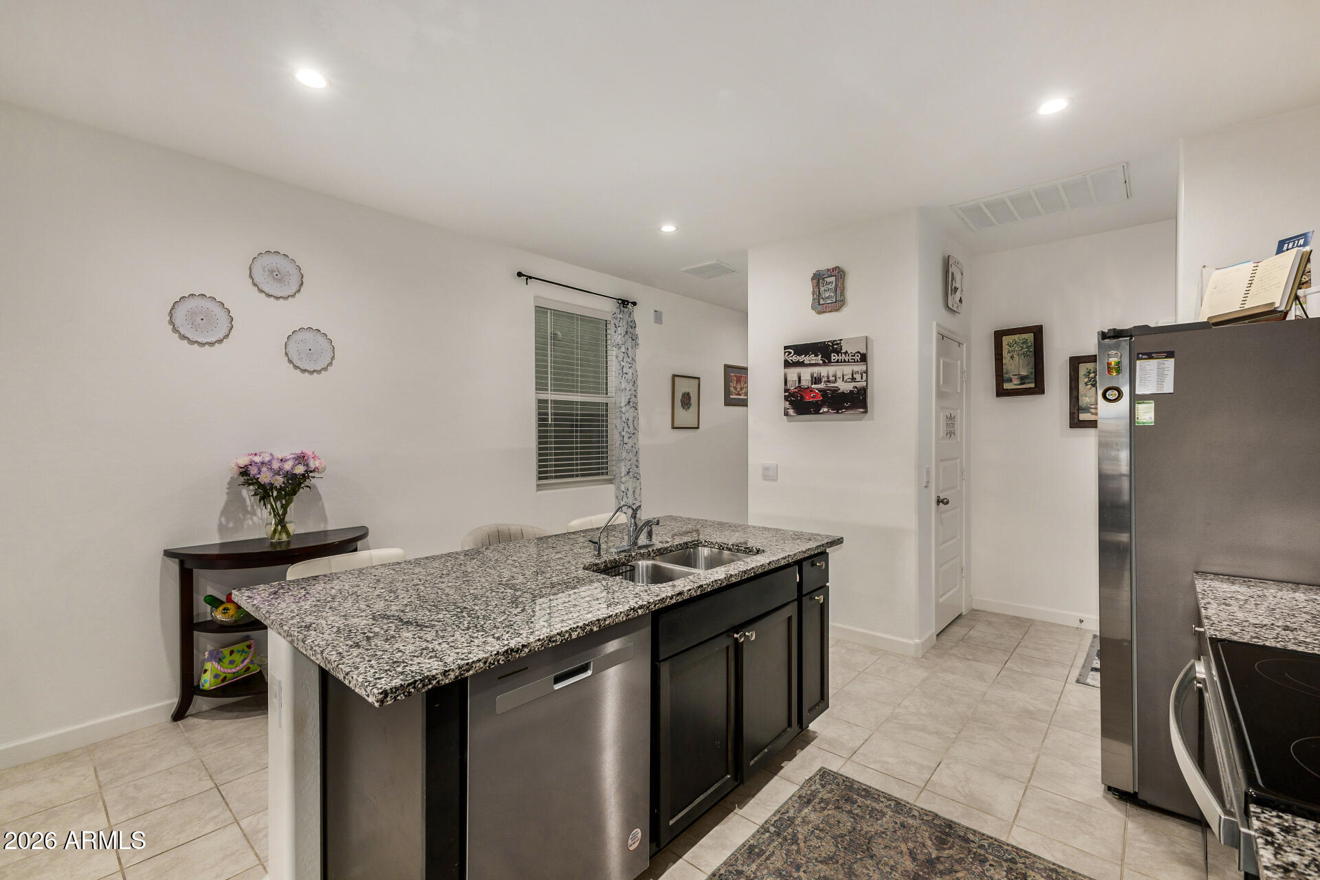 10172 S HOLANDES Drive