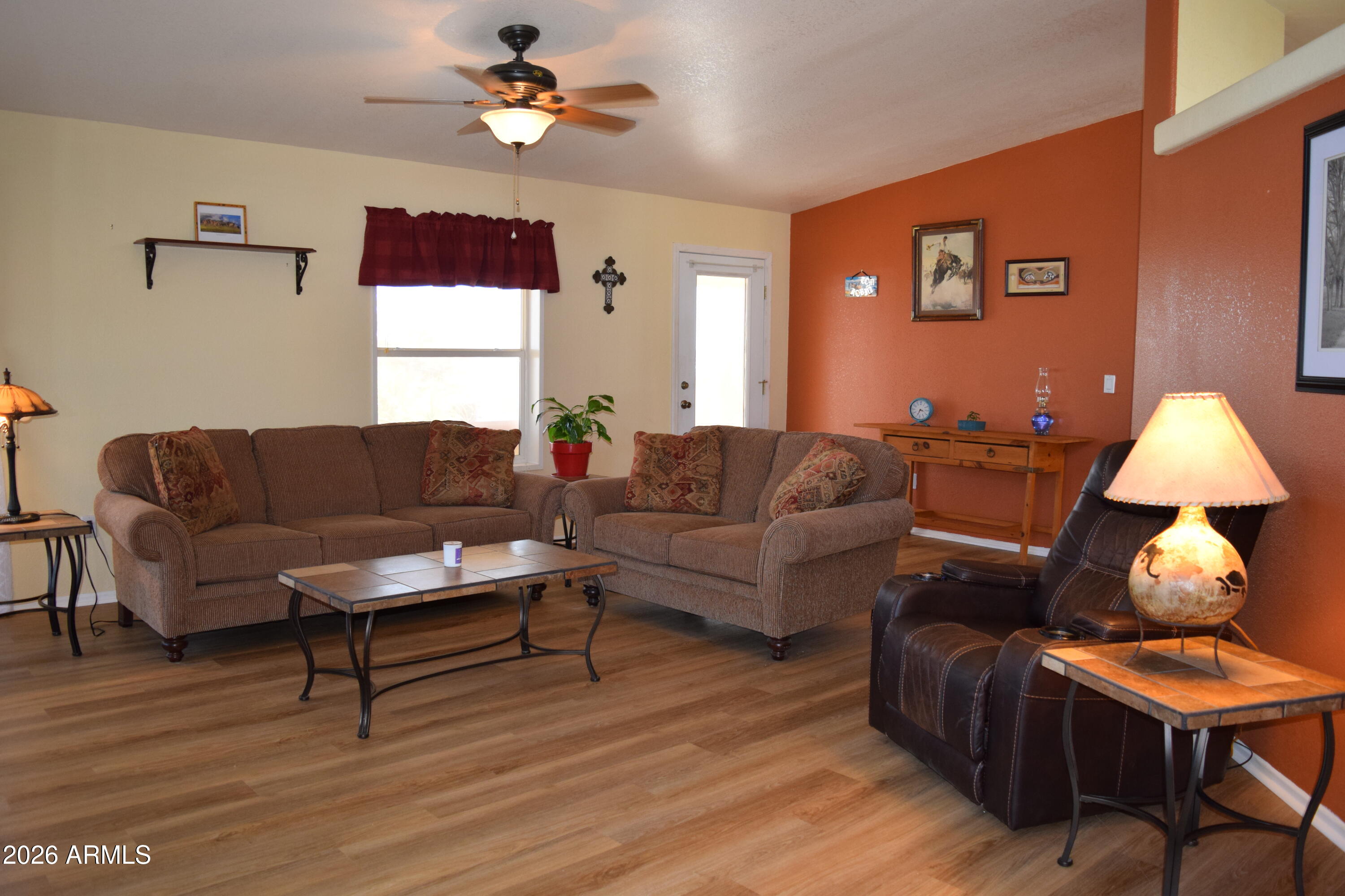 3926 N FLORENCE Boulevard