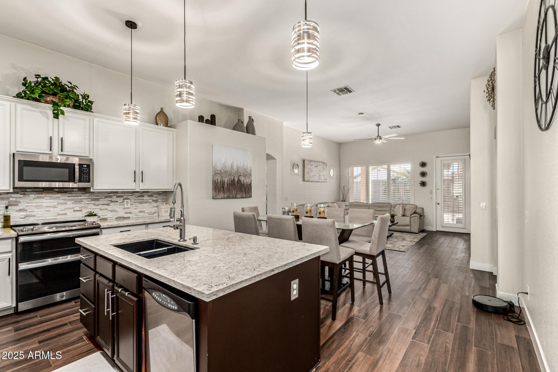 Homes for Sale in Queen Creek Arizona 2 3827 S SETON Avenue