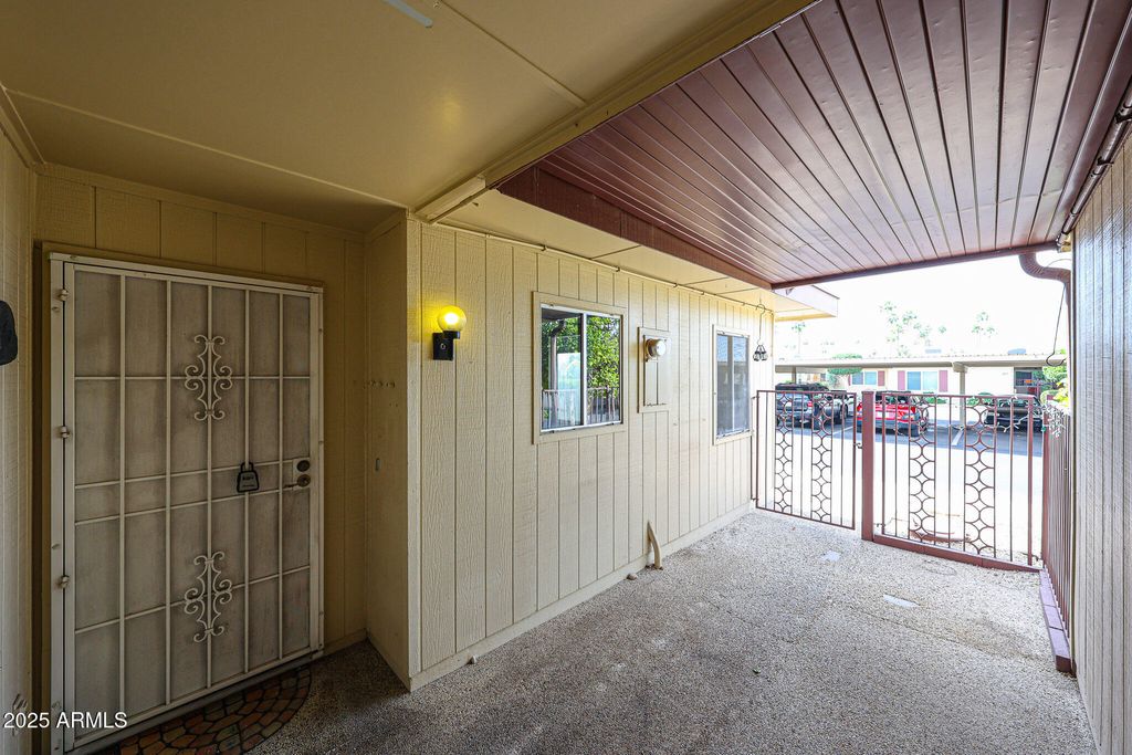 Photo of 13618 N 98th Avenue #C, Sun City, AZ 85351 (MLS # 6861162)