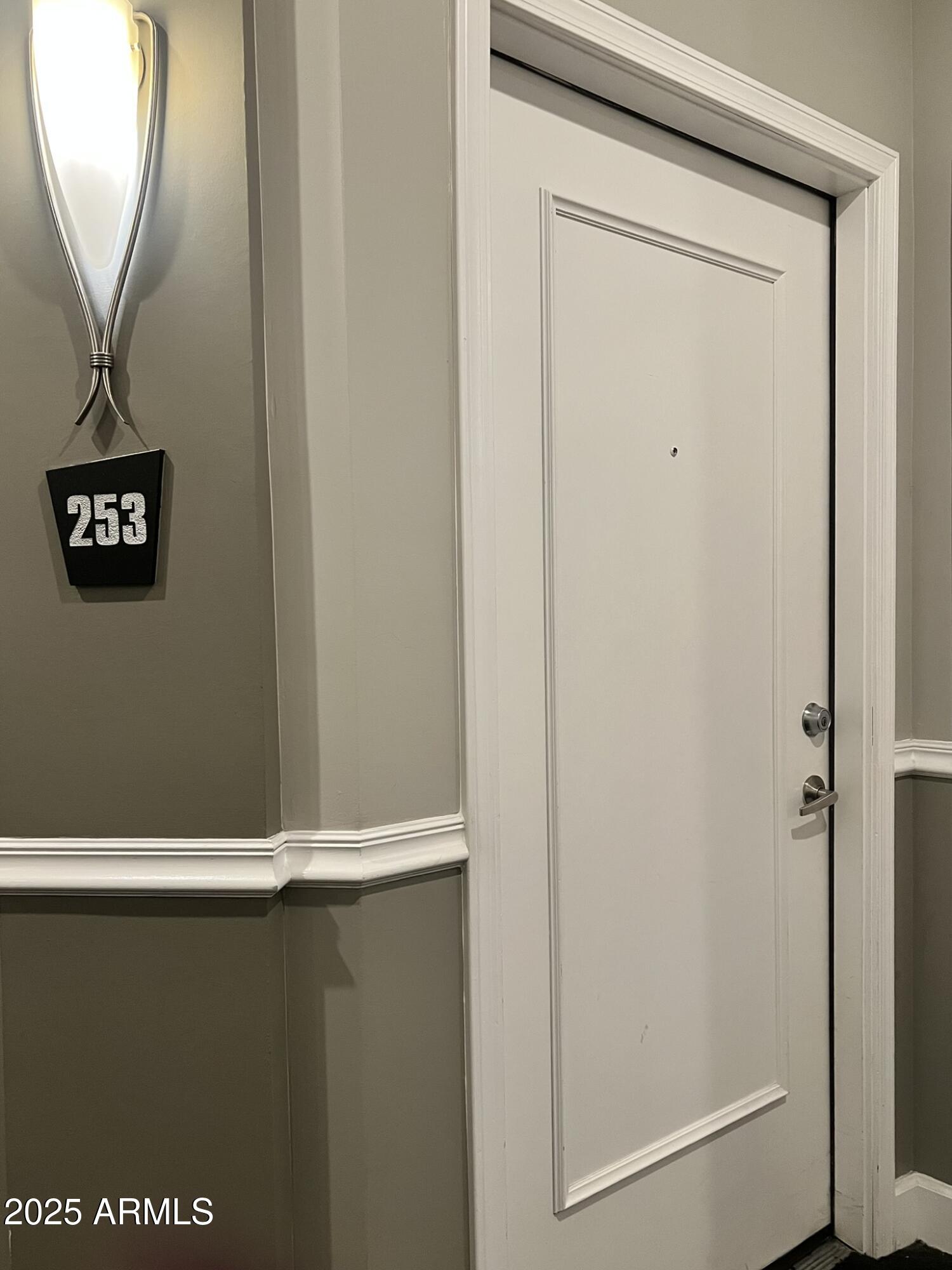 1701 E COLTER Street 253