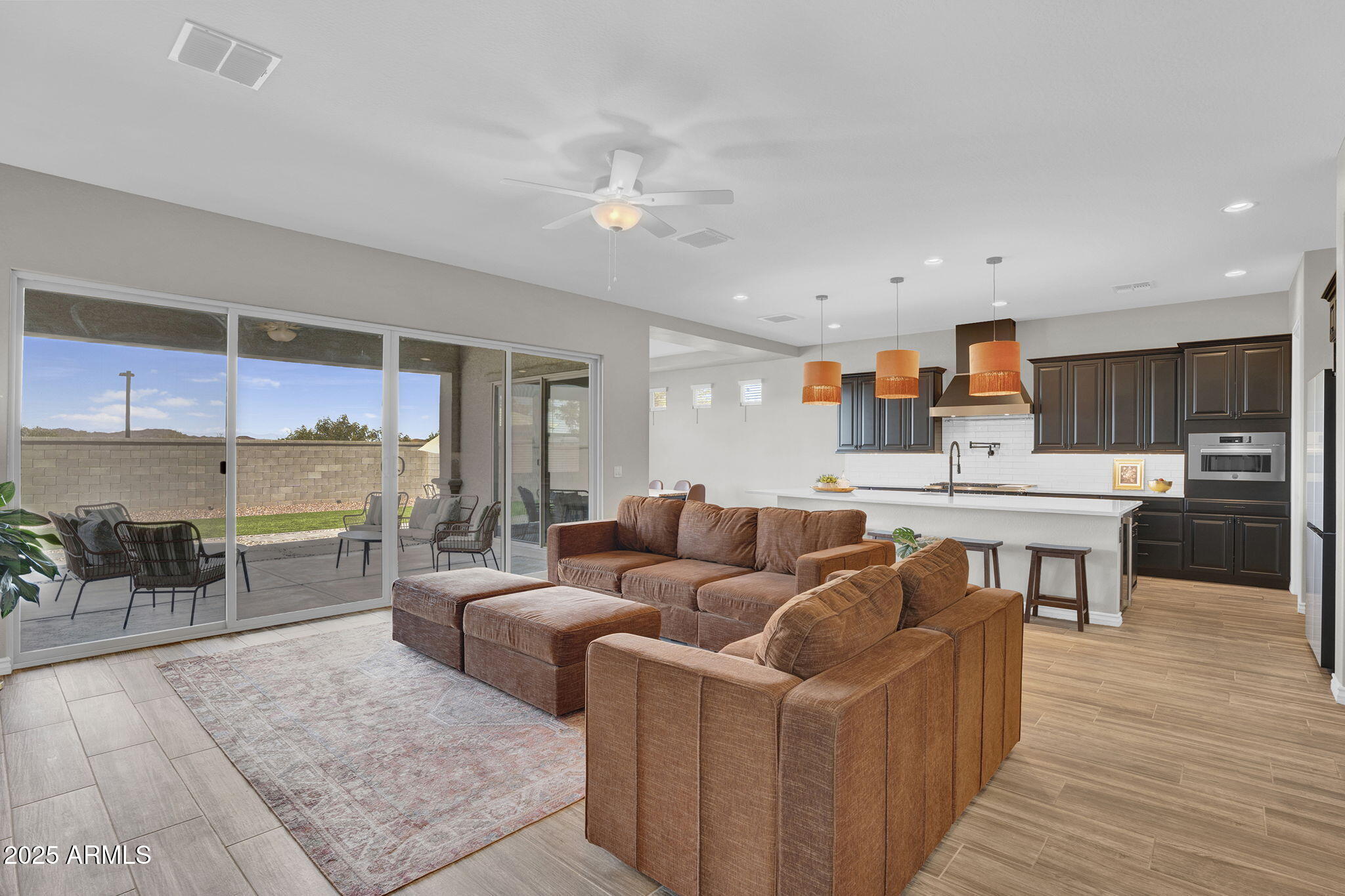 16146 W SAGUARO PARK Lane