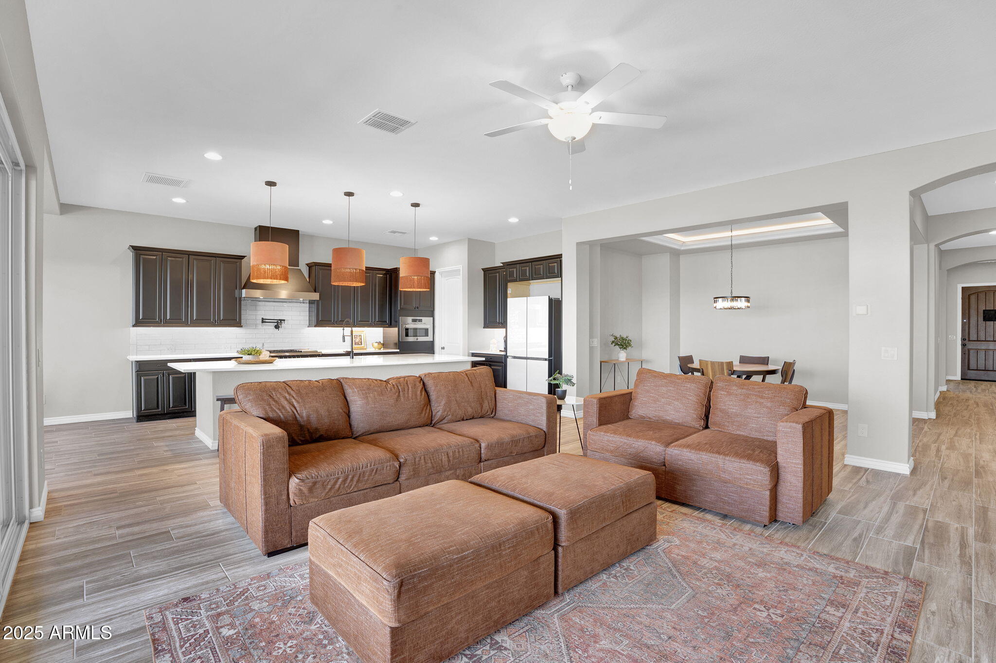 16146 W SAGUARO PARK Lane