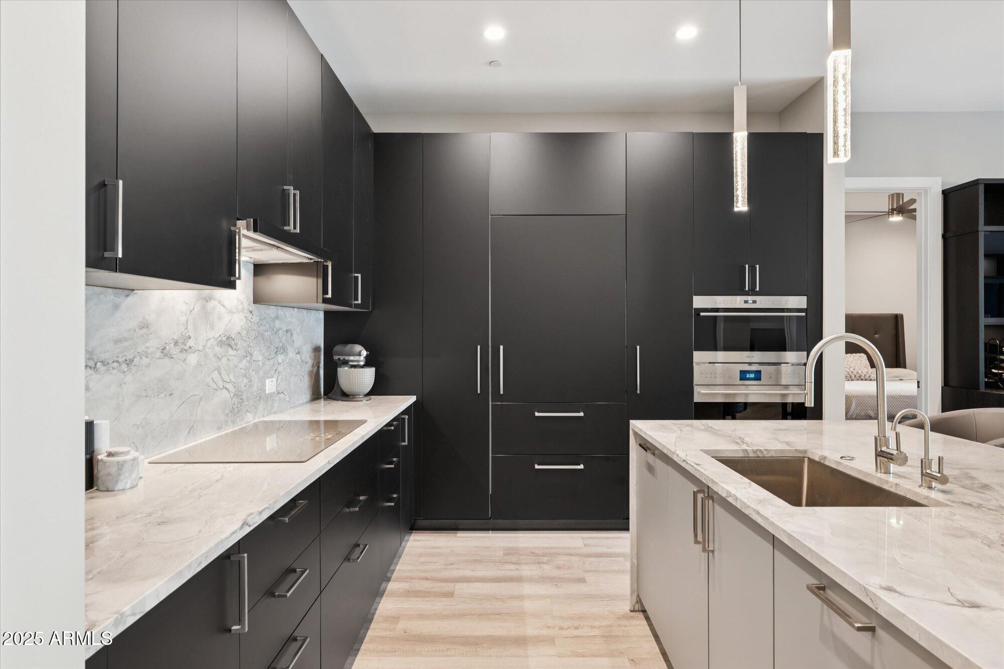 19355 N 73rd Way A2003