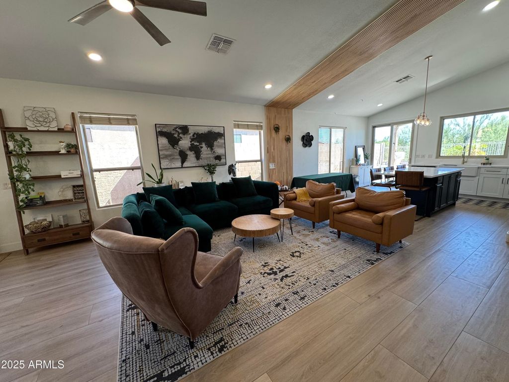 Photo of 4349 E Smokehouse Trail, Cave Creek, AZ 85331 (MLS # 6931209)