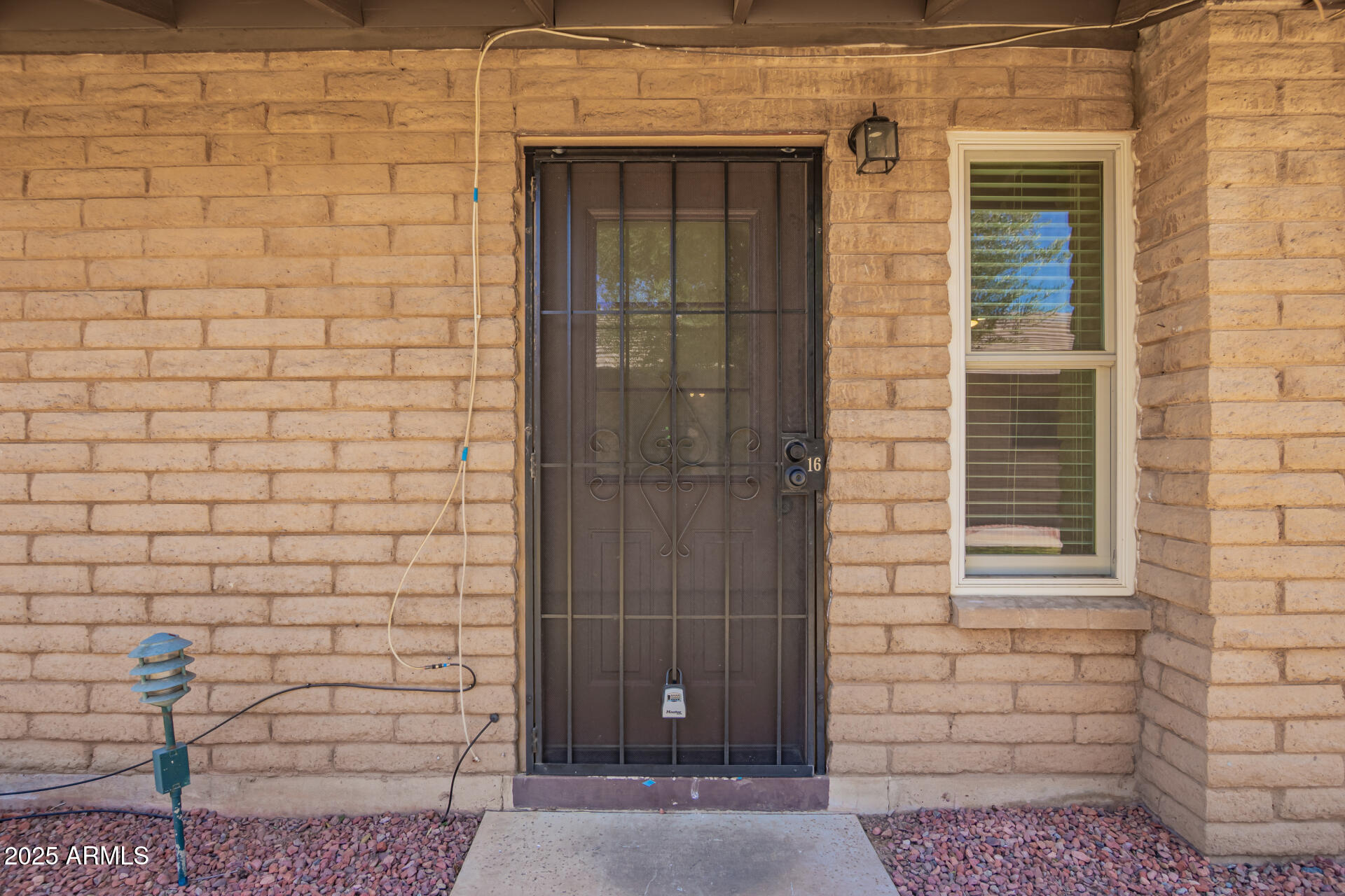 2015 E SOUTHERN Avenue 16