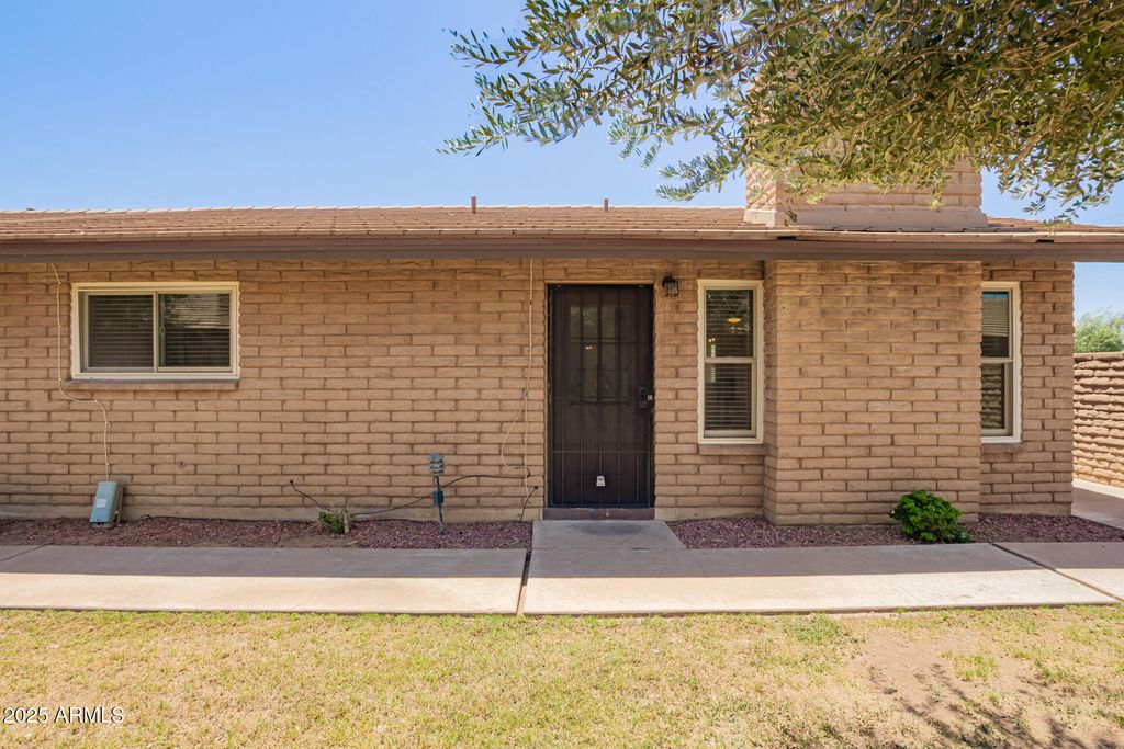 Photo of 2015 E Southern Avenue #16, Tempe, AZ 85282 (MLS # 6883481)