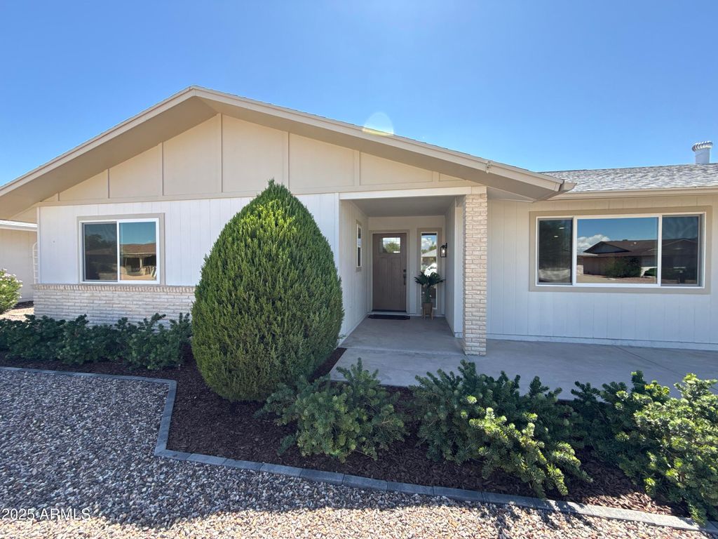 Photo of 12327 W Sonnet Drive, Sun City West, AZ 85375 (MLS # 6922592)