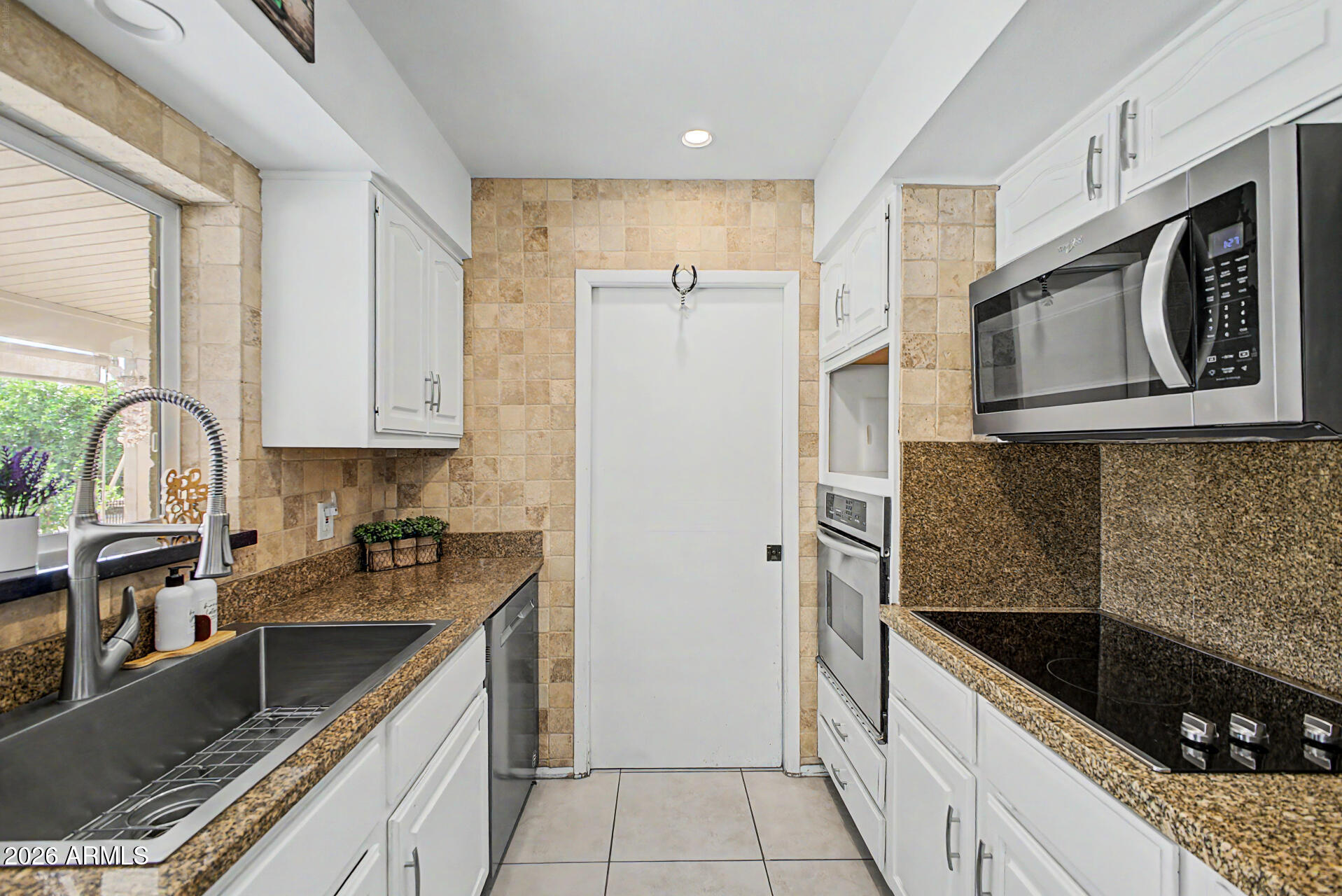 777 Leisure World --