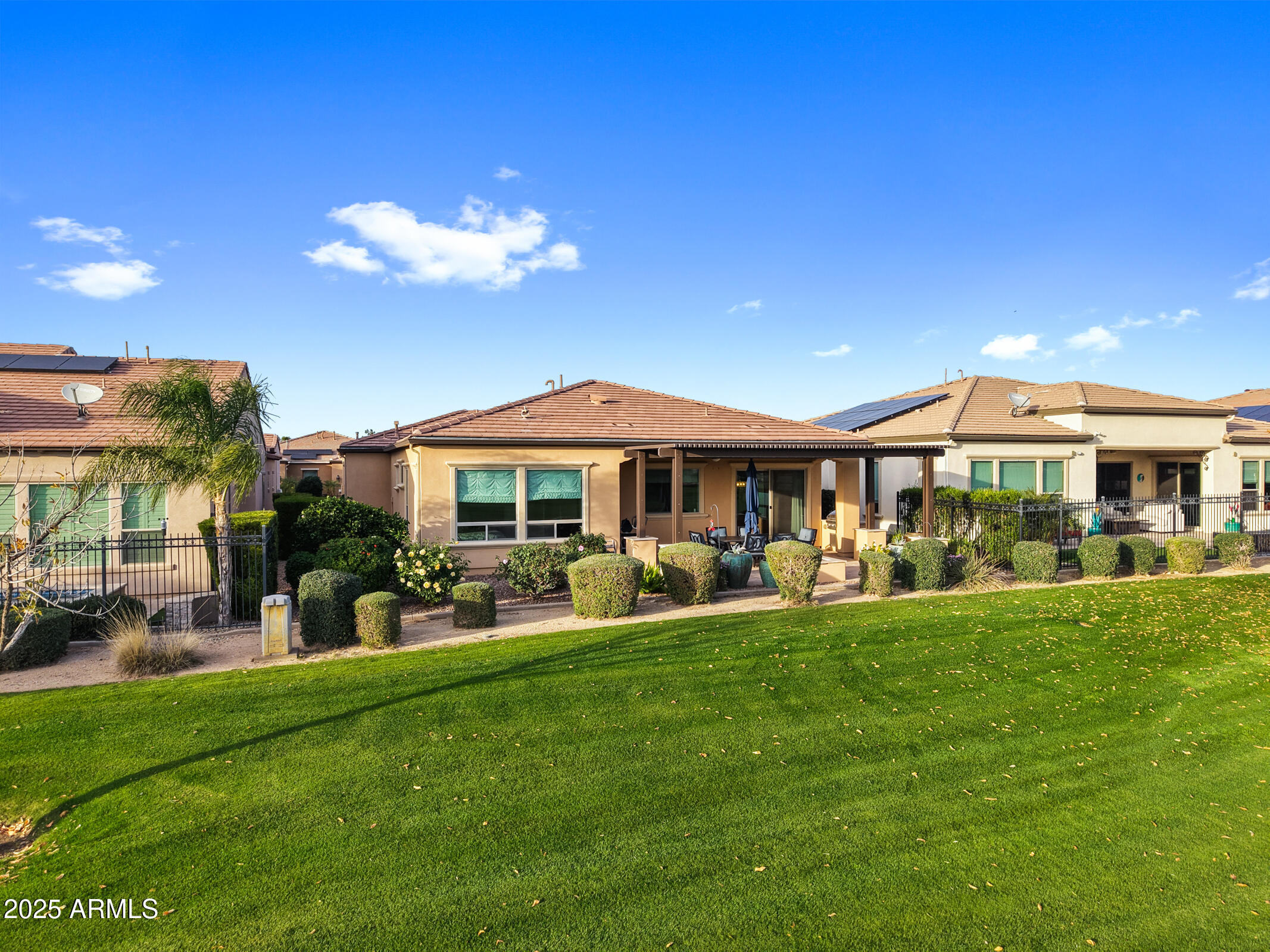 37029 N STONEWARE Drive