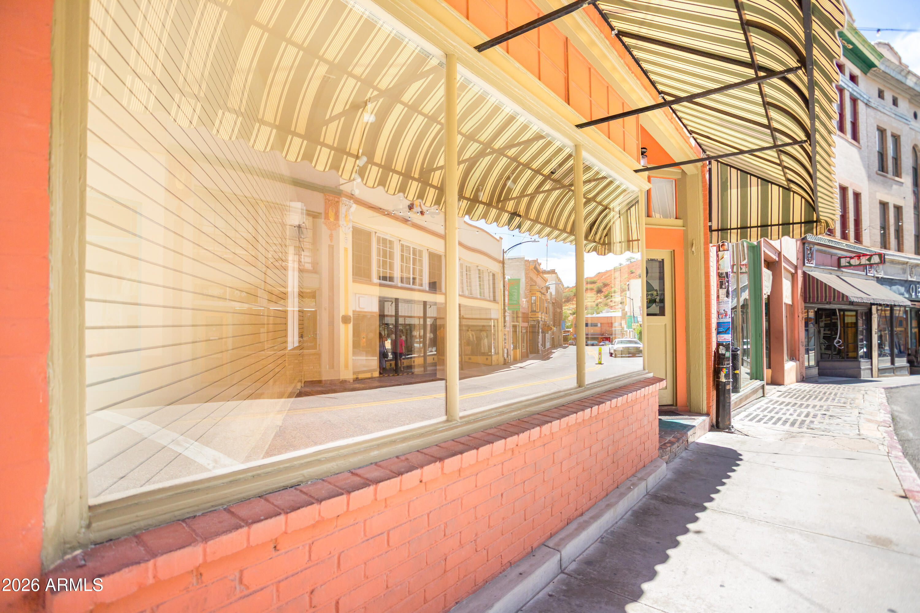 BISBEE - Residential Income